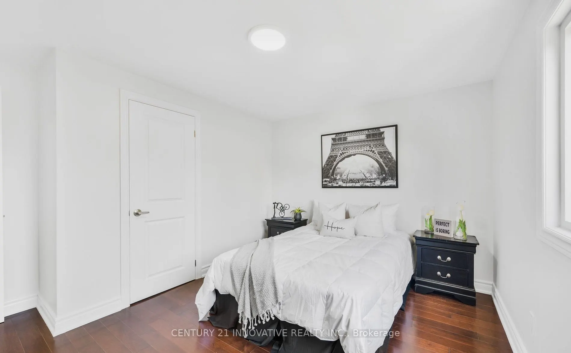 17 Chopin Court