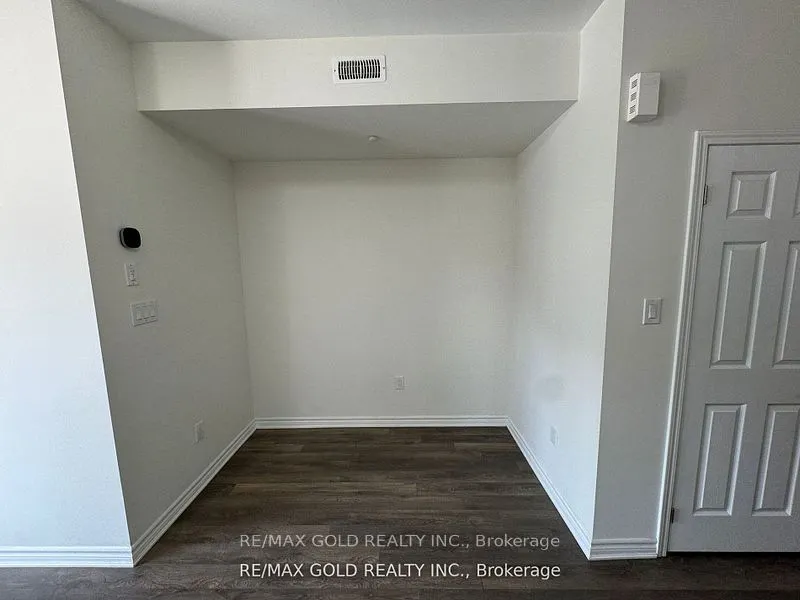 1081 Danforth Road, #127