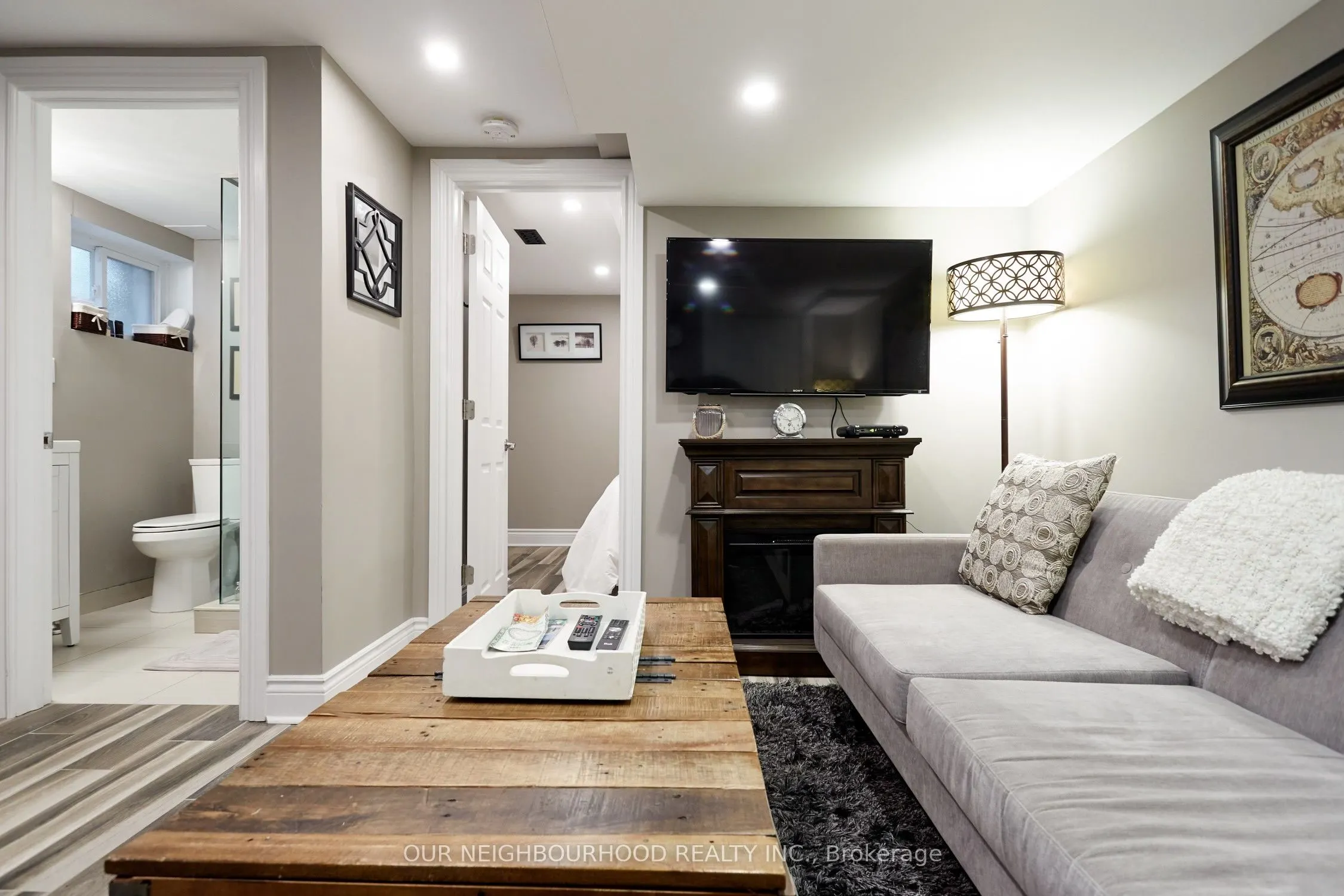 297 Woodbine Avenue, #Basement