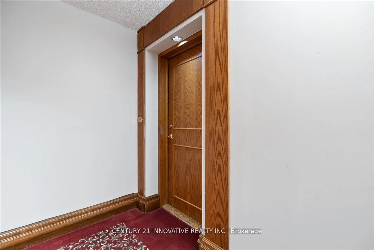 18 Lee Centre Drive, #1013