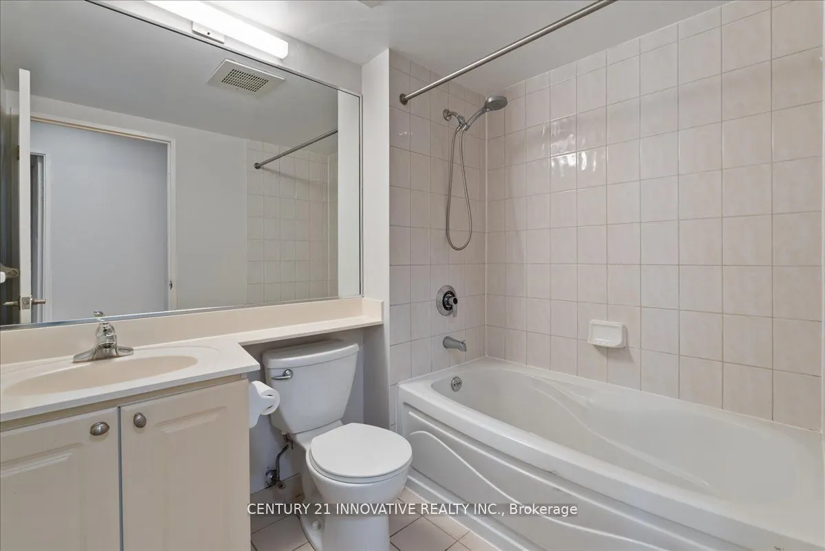 18 Lee Centre Drive, #1013