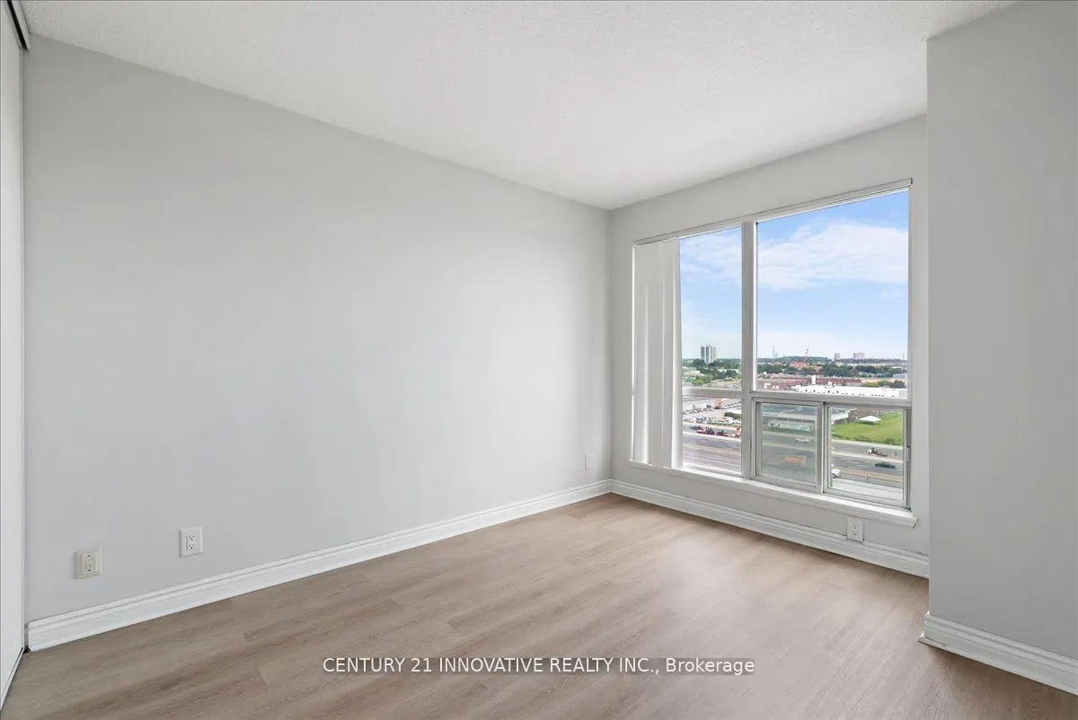 18 Lee Centre Drive, #1013