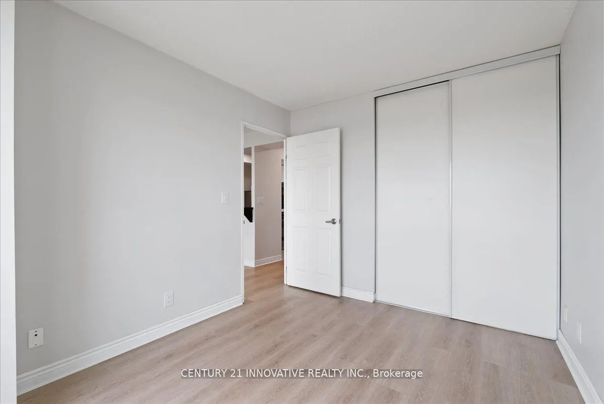 18 Lee Centre Drive, #1013