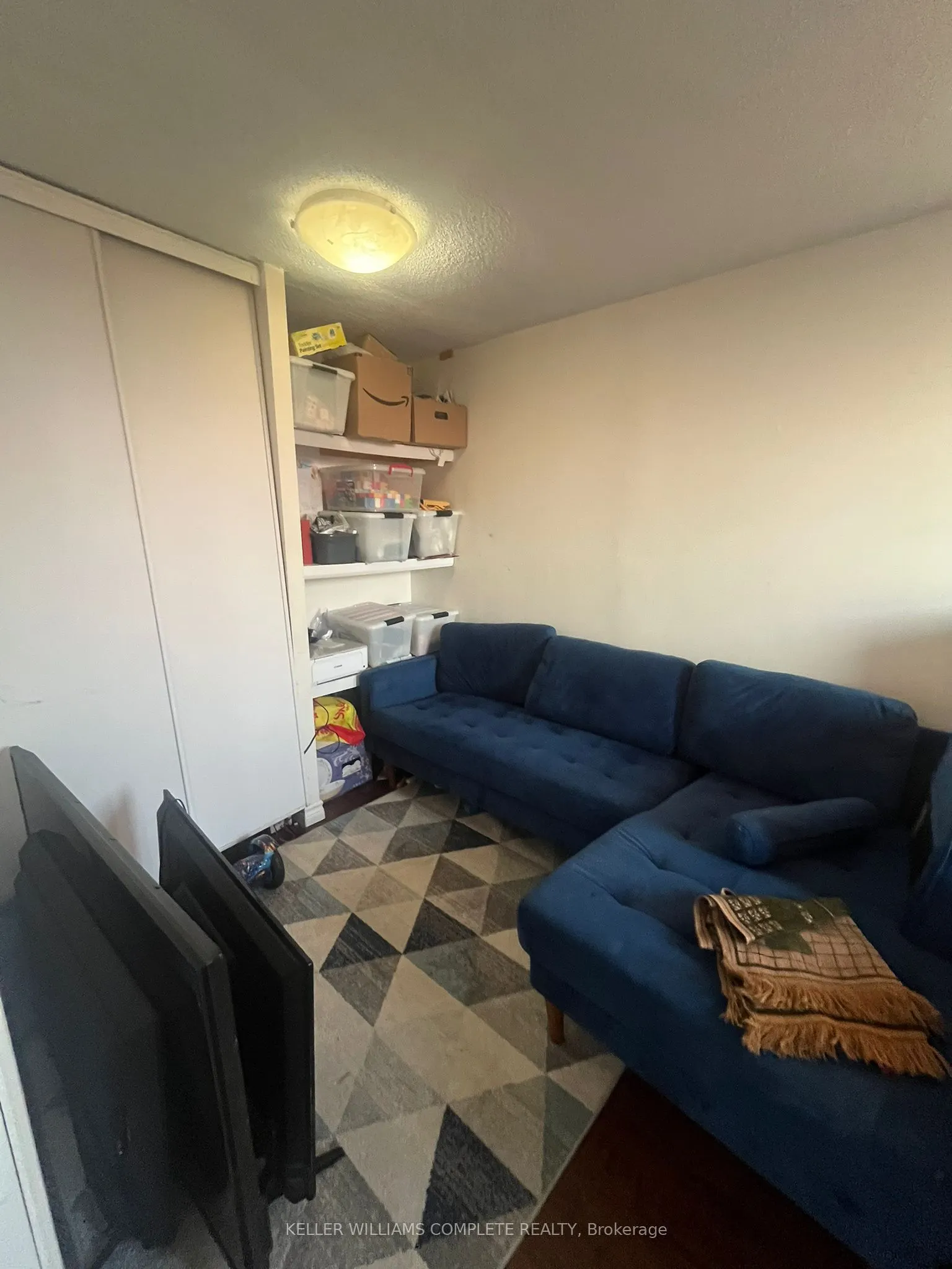 100 Wingarden Court, #1005