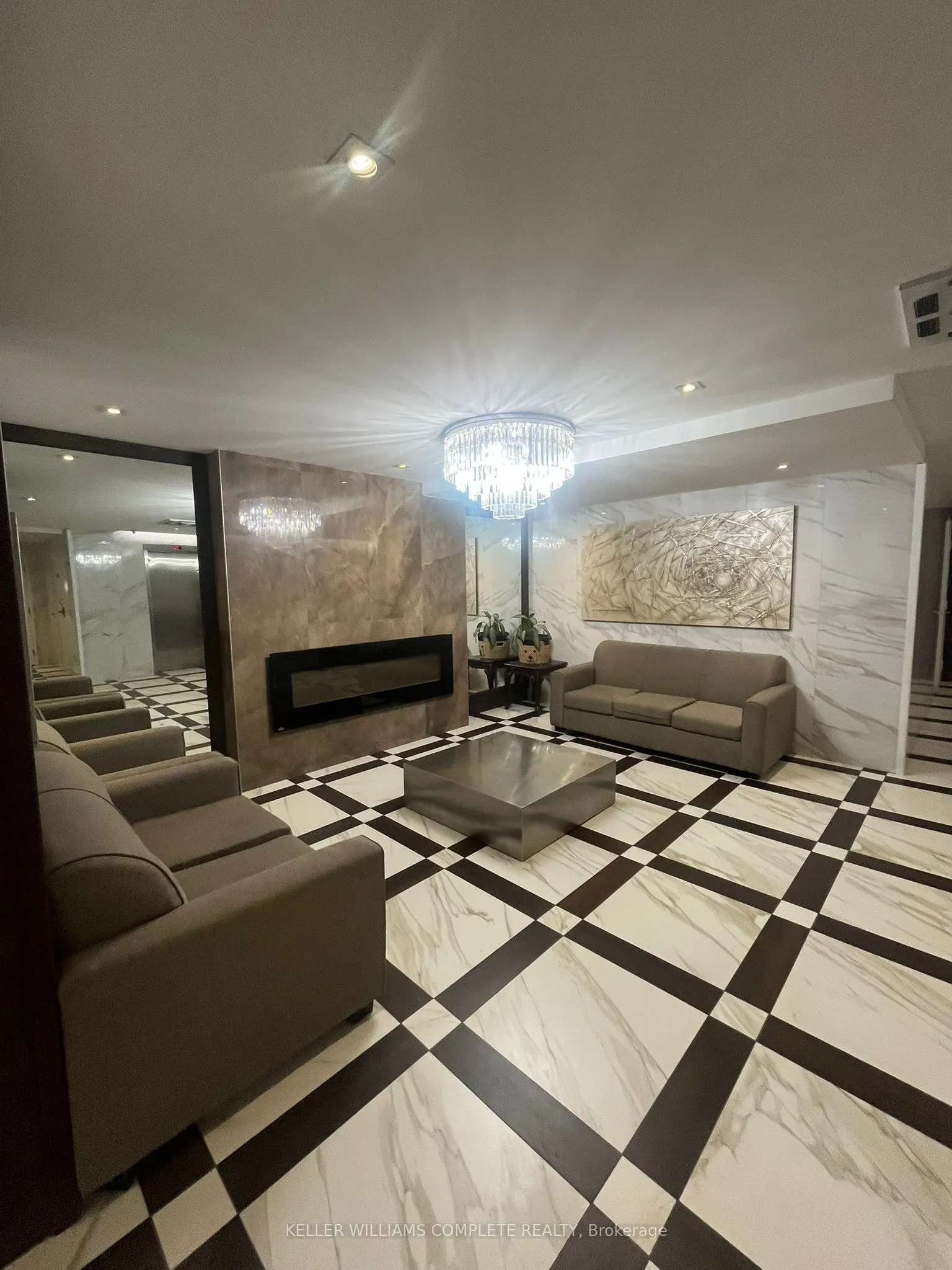 100 Wingarden Court, #1005