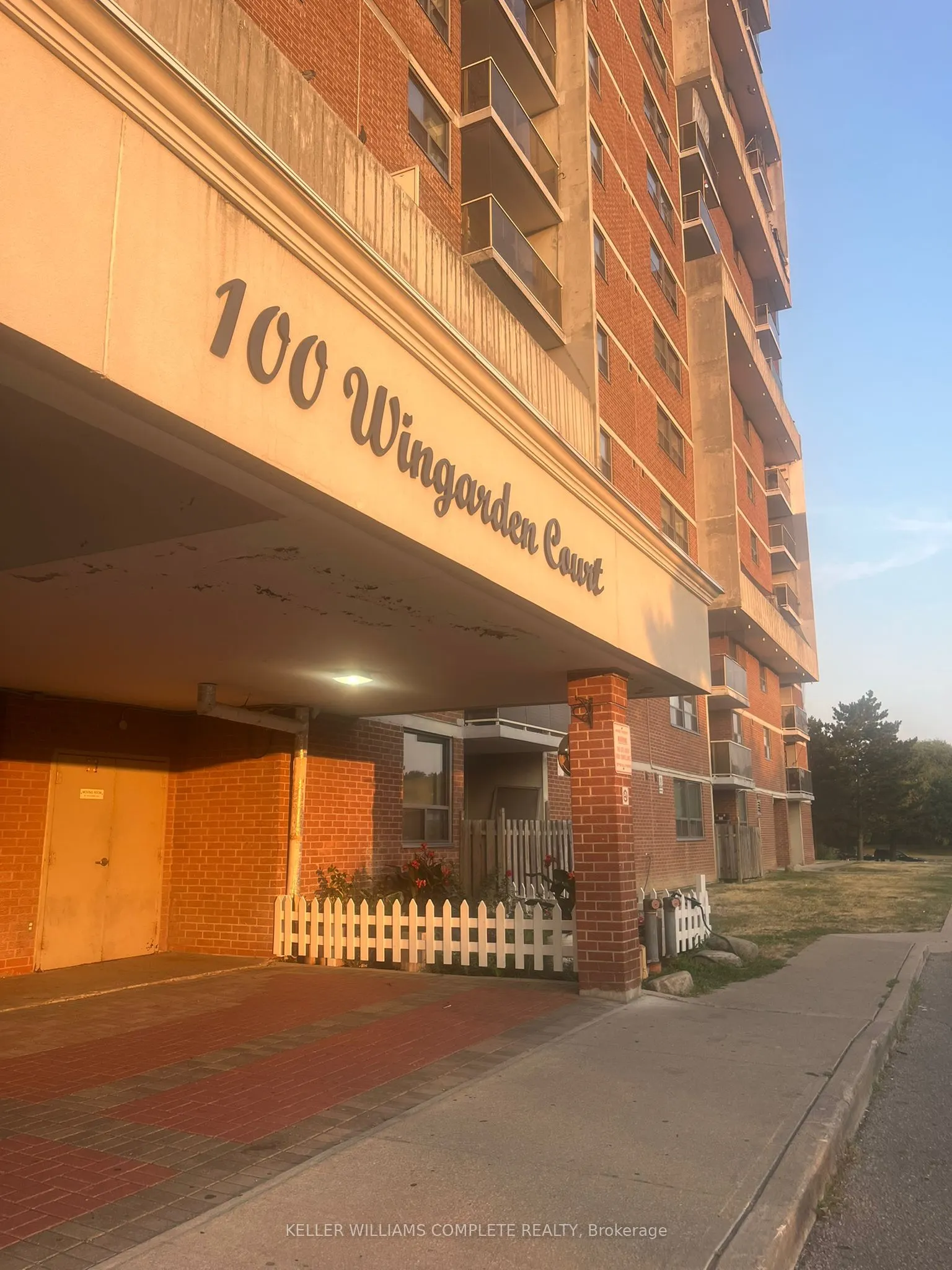 100 Wingarden Court, #1005