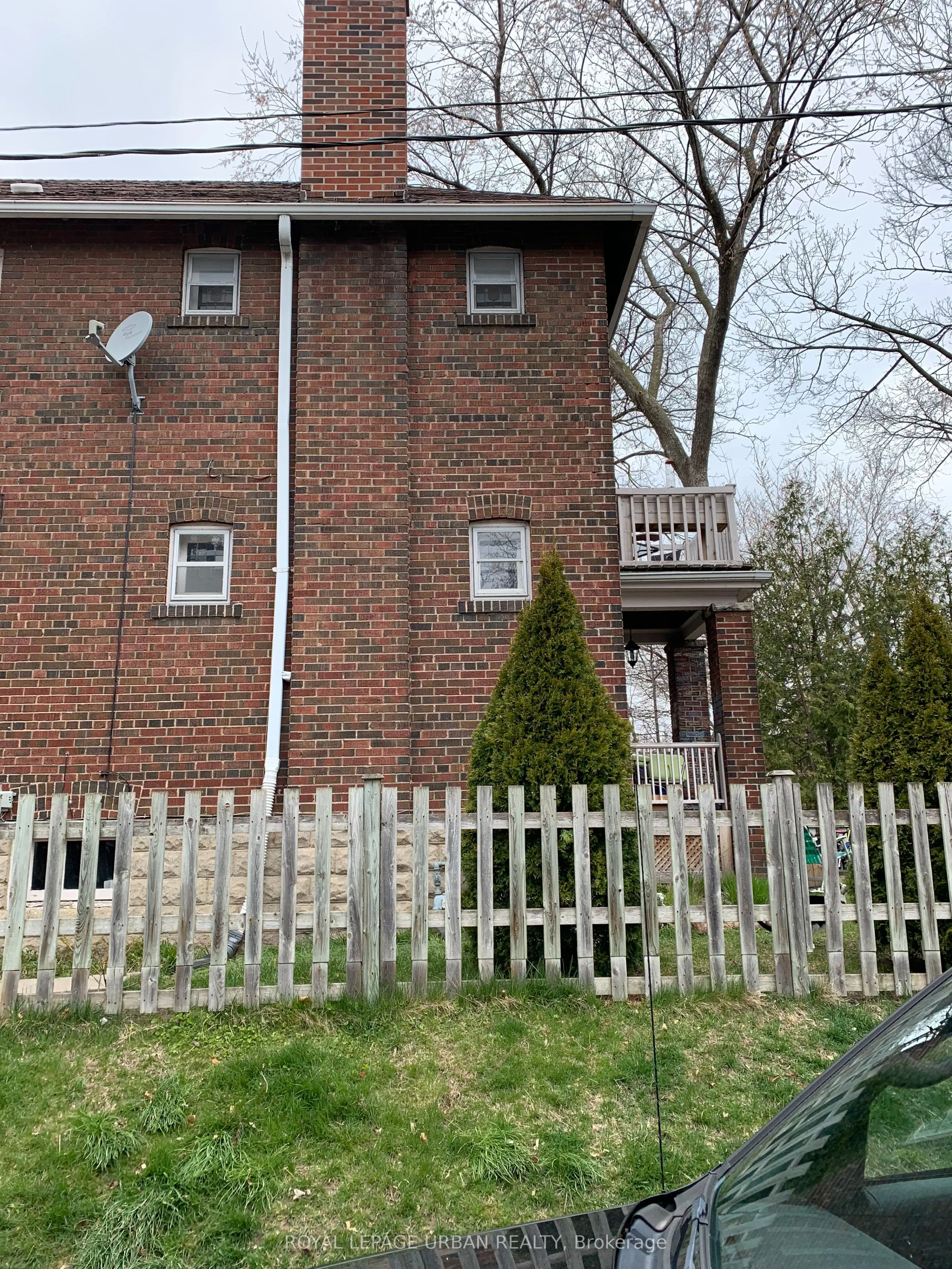 18 Edgewood Avenue
