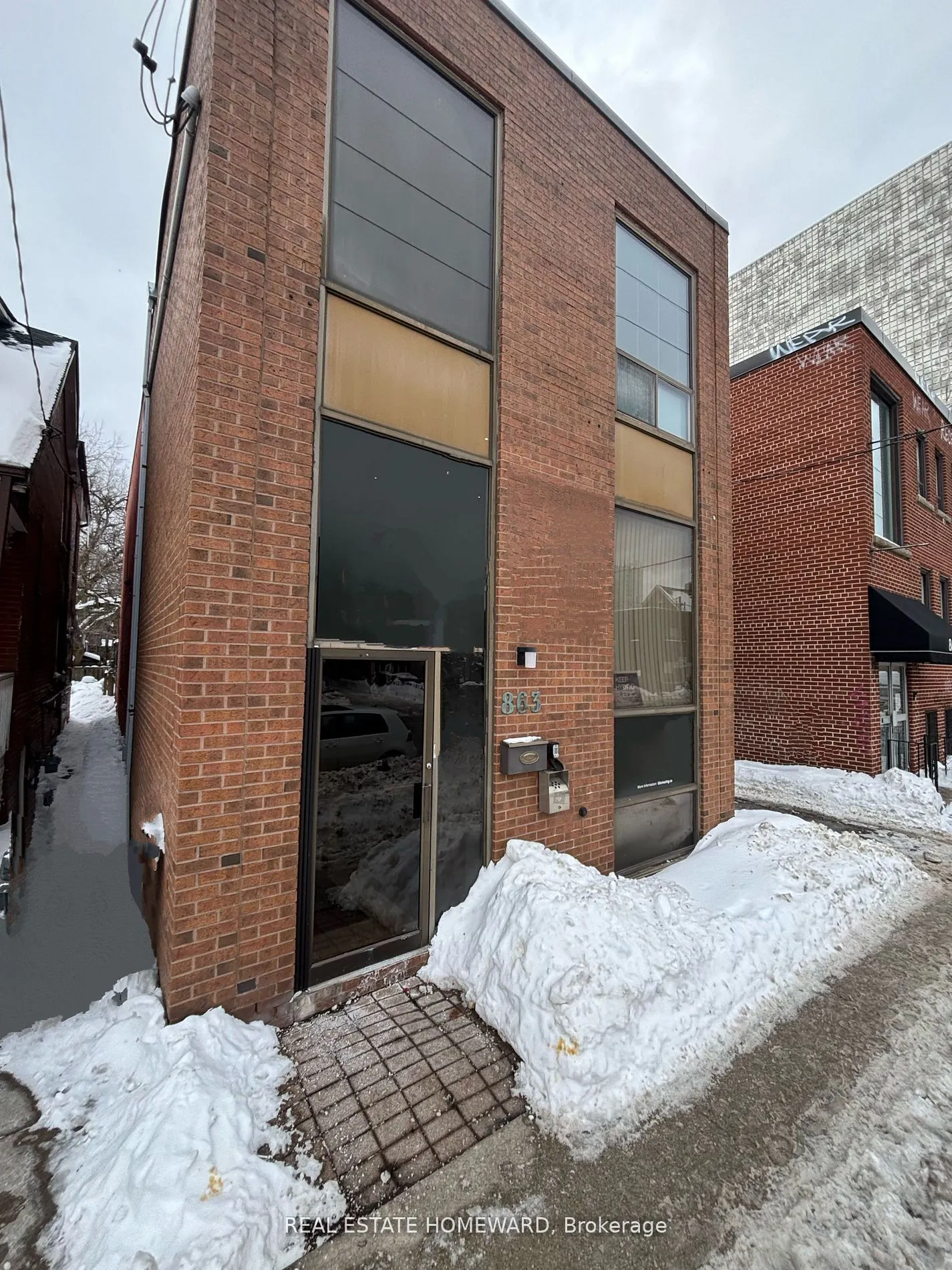 863 Broadview Avenue, #Upper