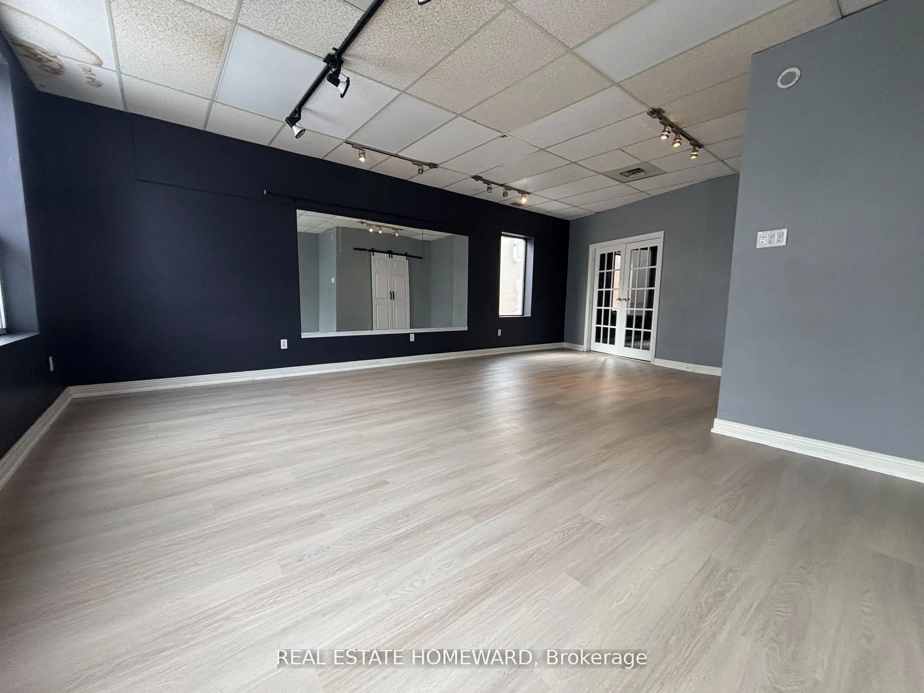 863 Broadview Avenue, #Upper