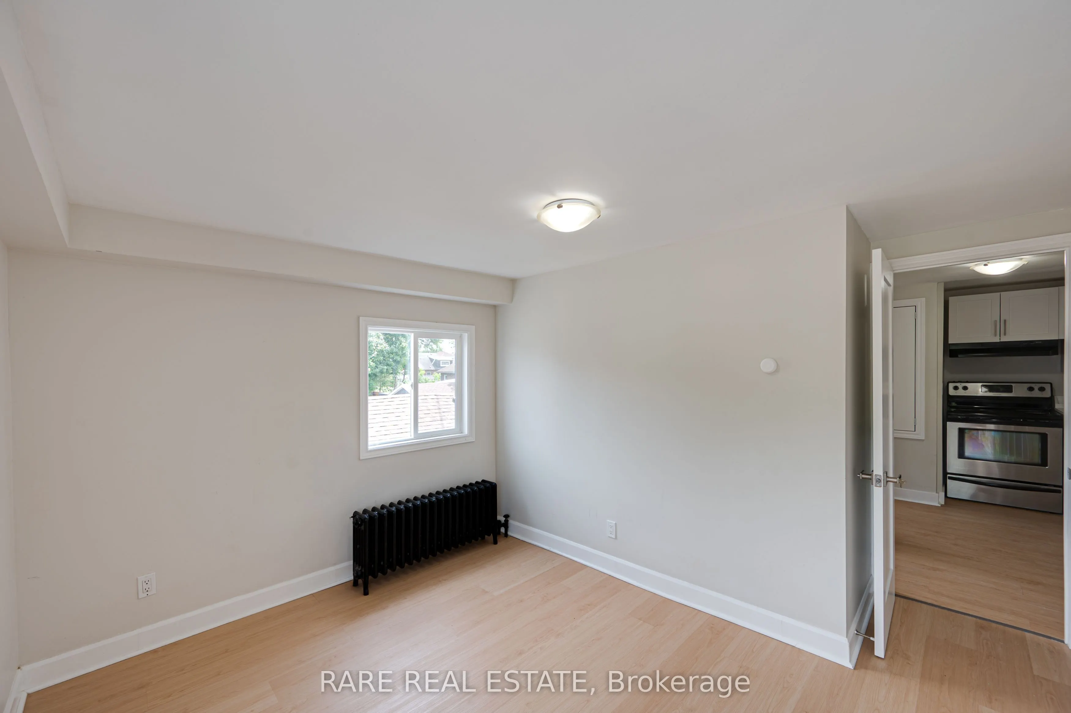 210 Albert Street, #2