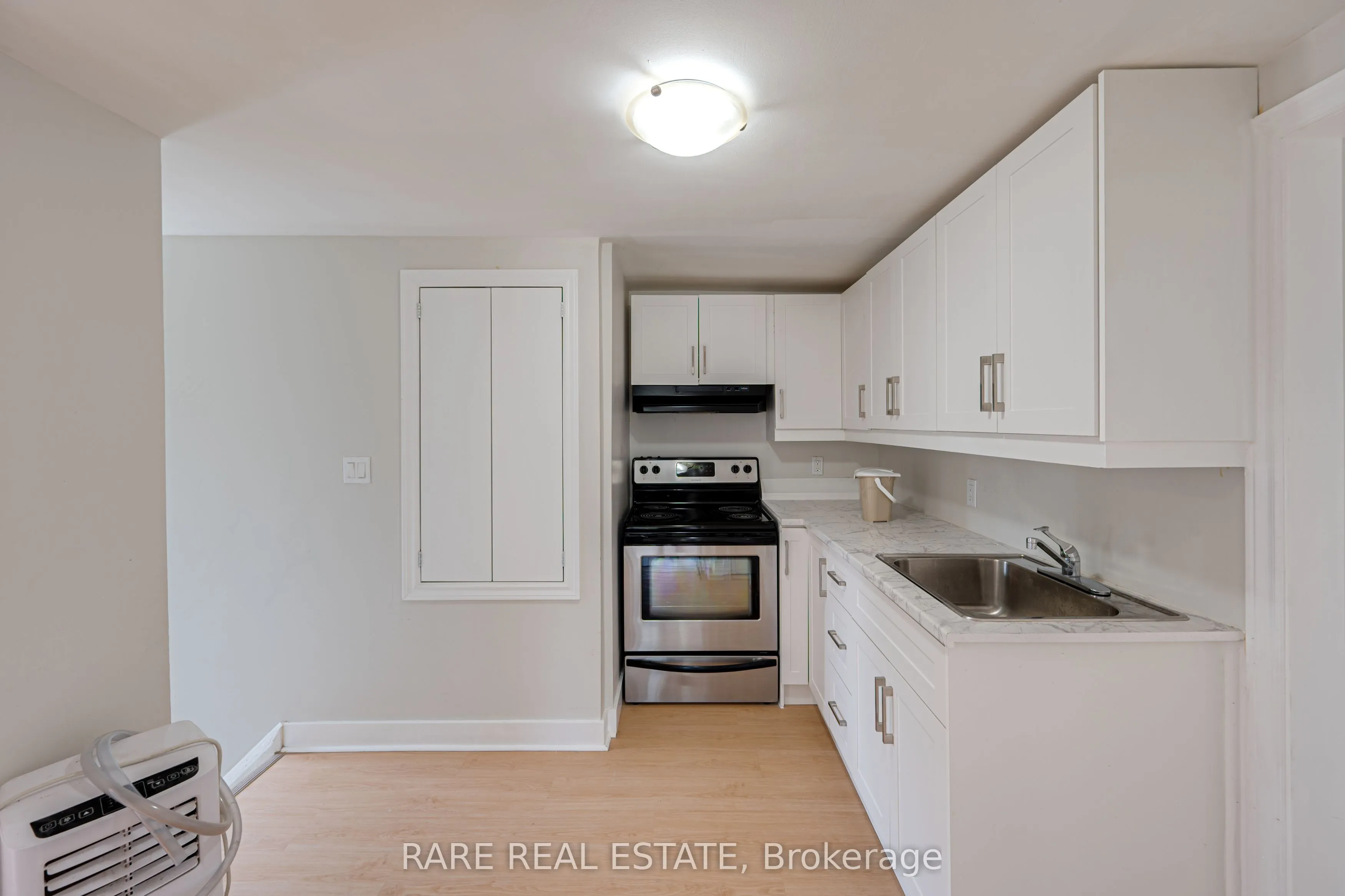 210 Albert Street, #2