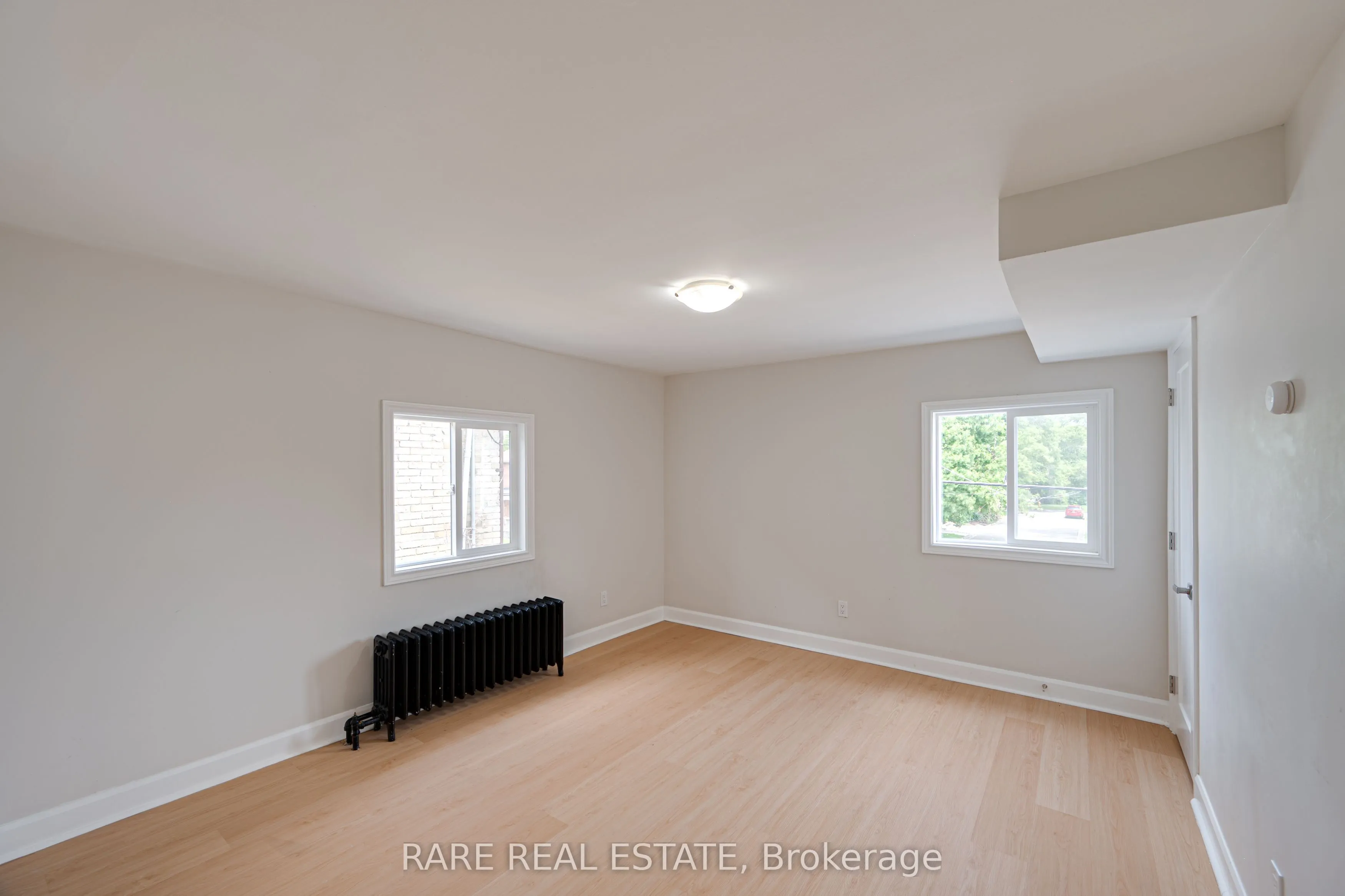 210 Albert Street, #2
