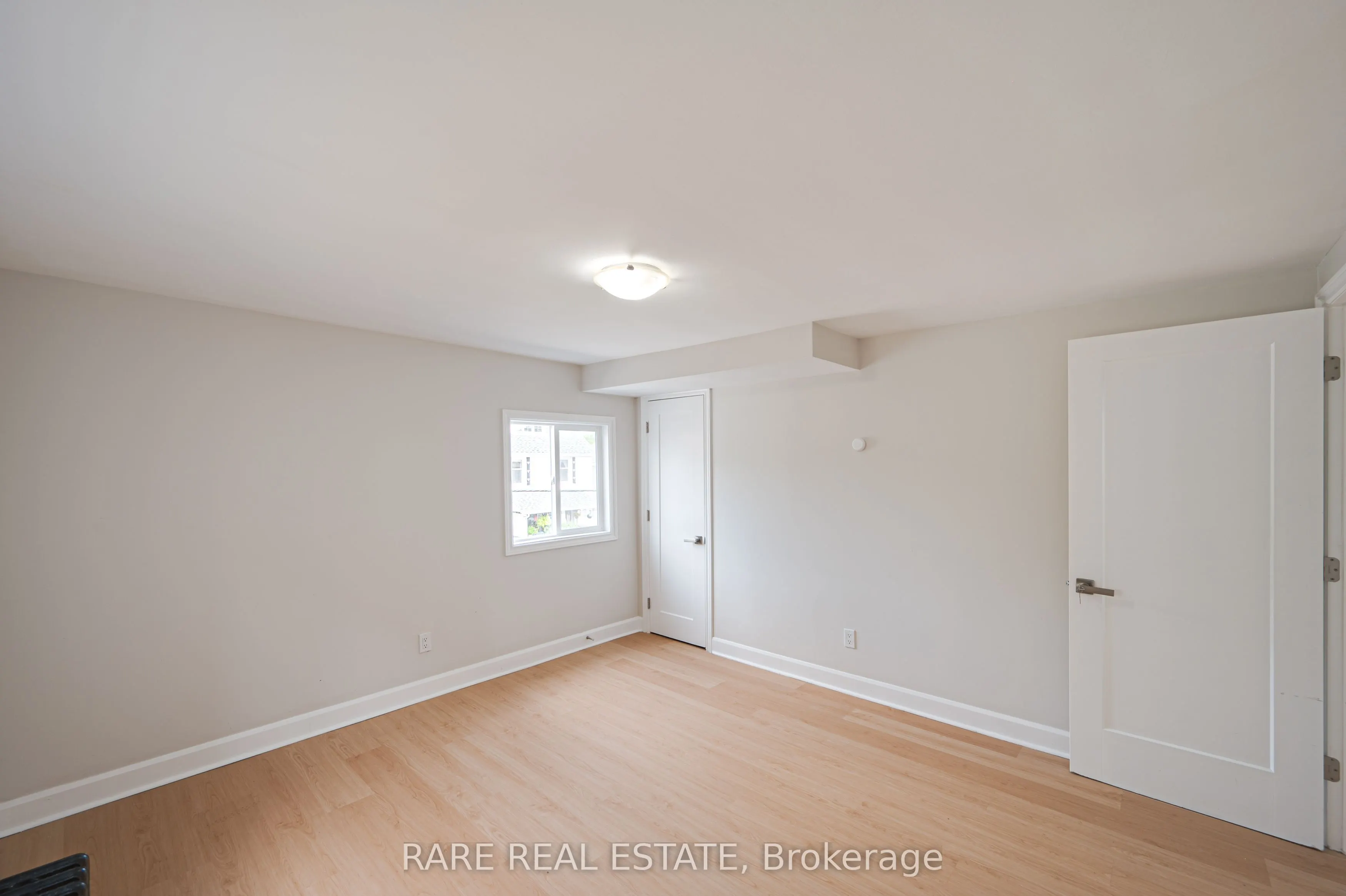210 Albert Street, #2