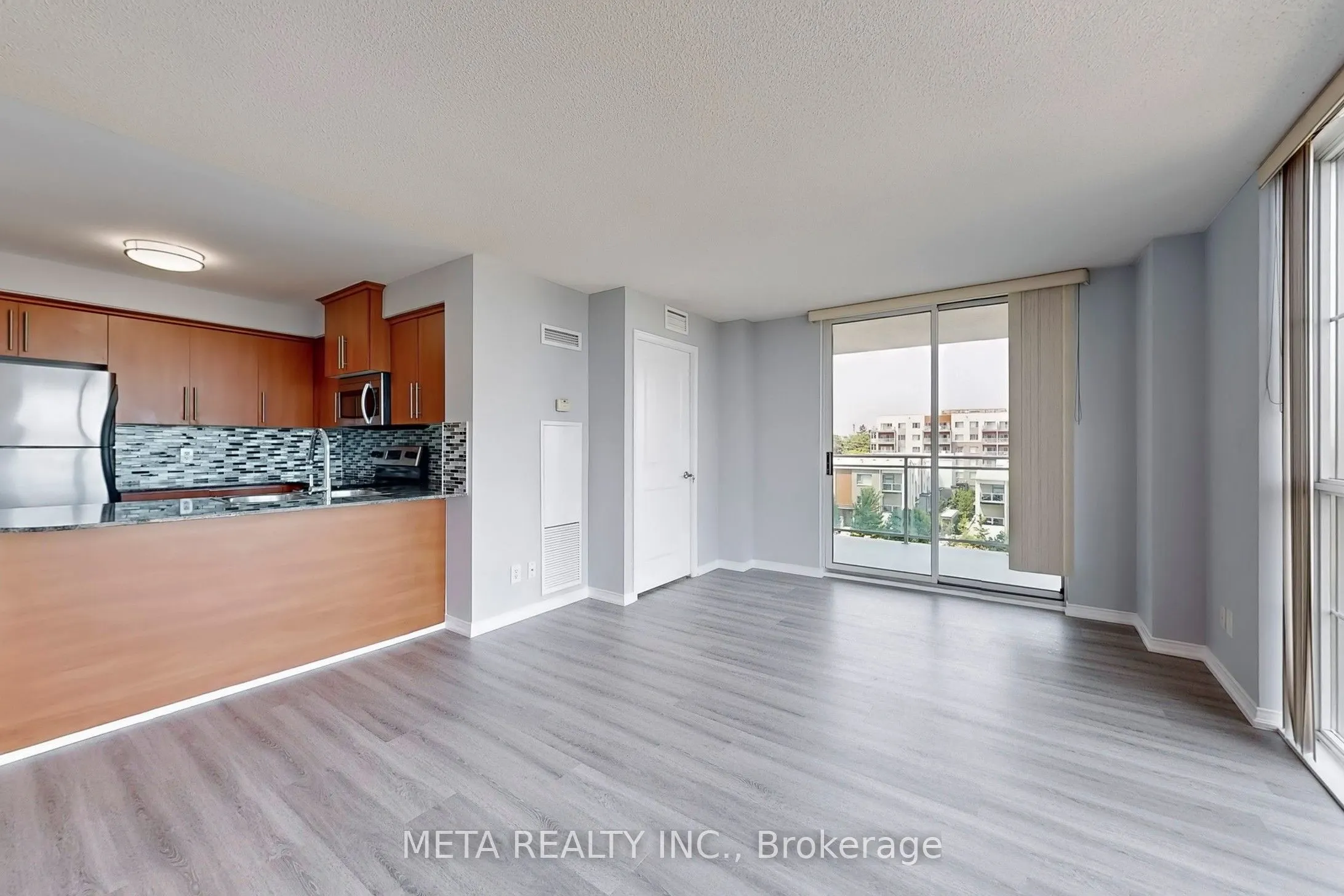 8 Rosebank Drive, #5L