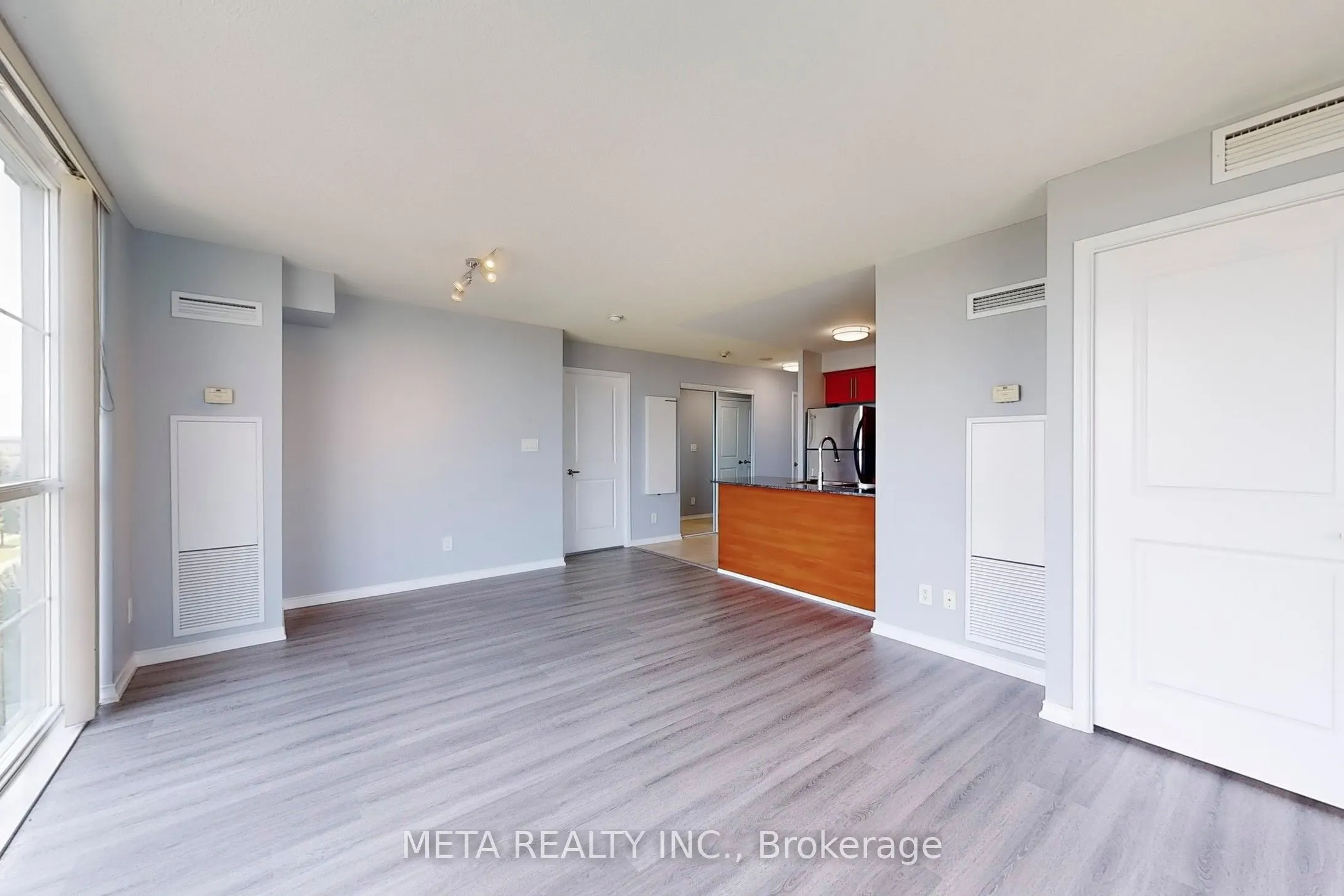 8 Rosebank Drive, #5L