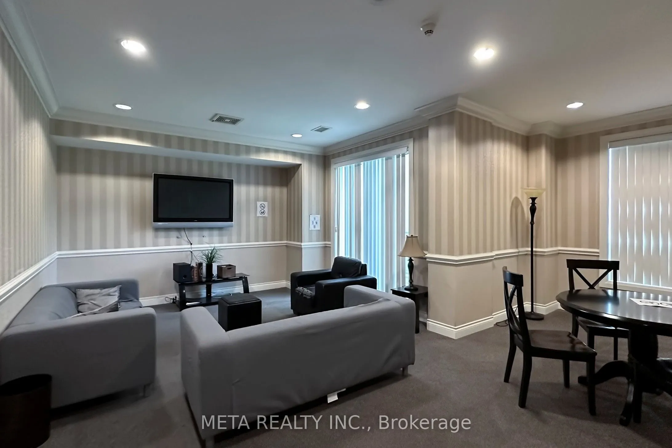 8 Rosebank Drive, #5L