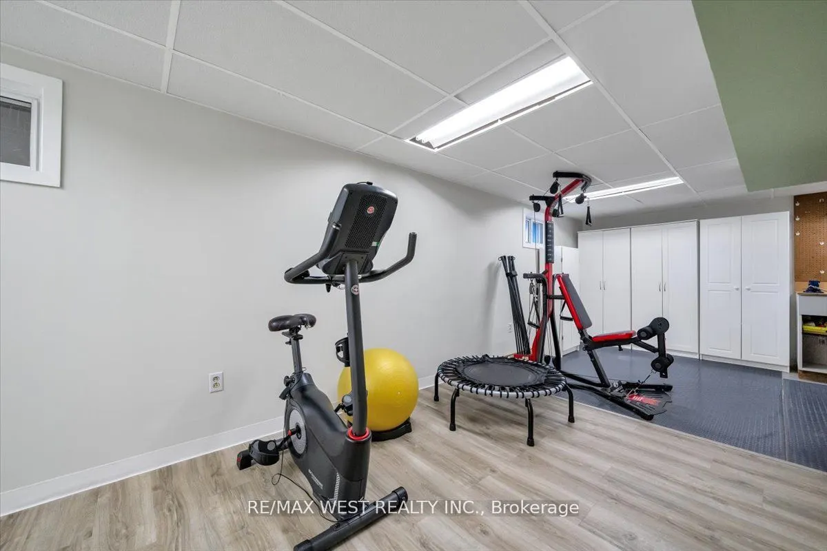 254 Confederation Drive