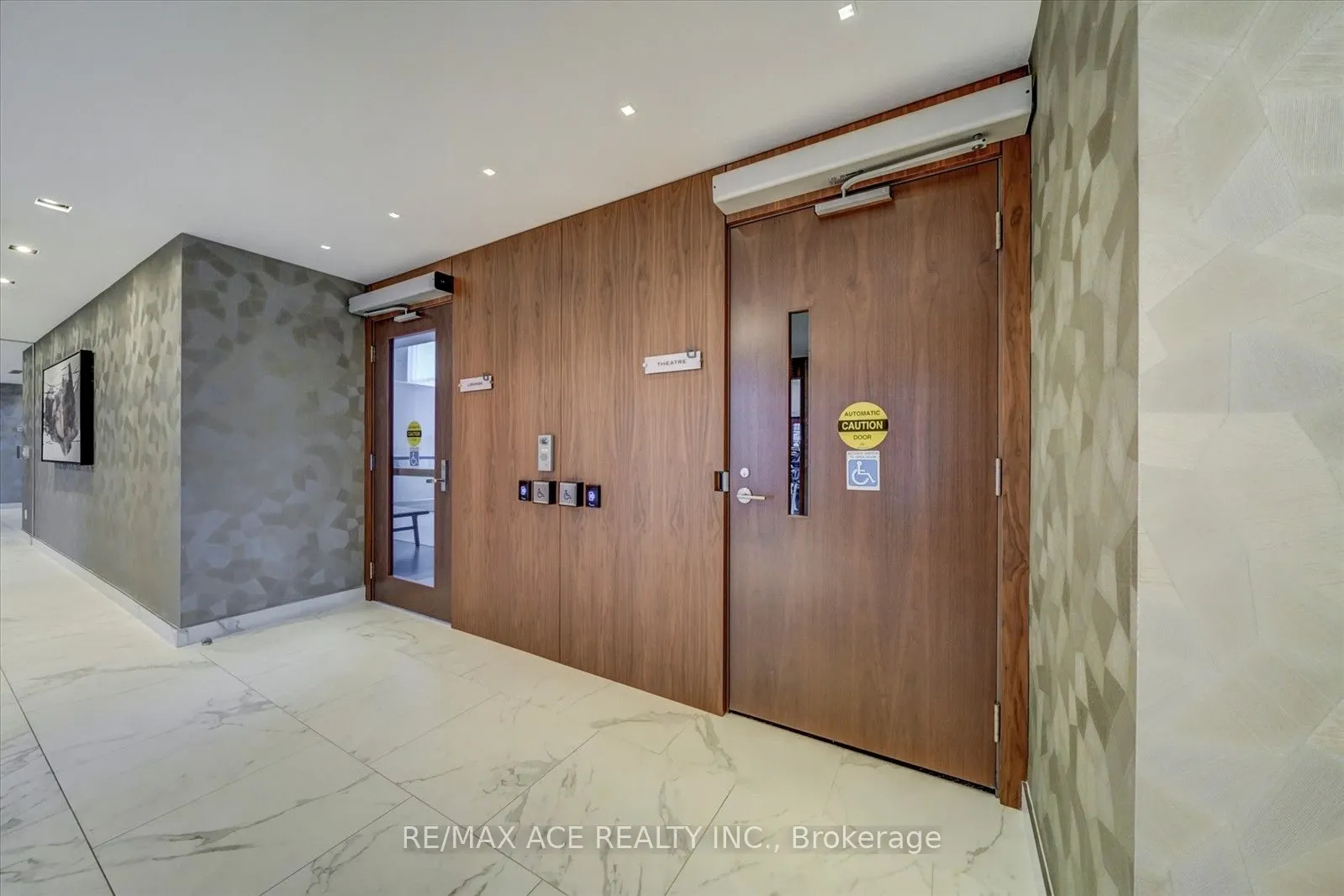 275 Village Green Square, #1323