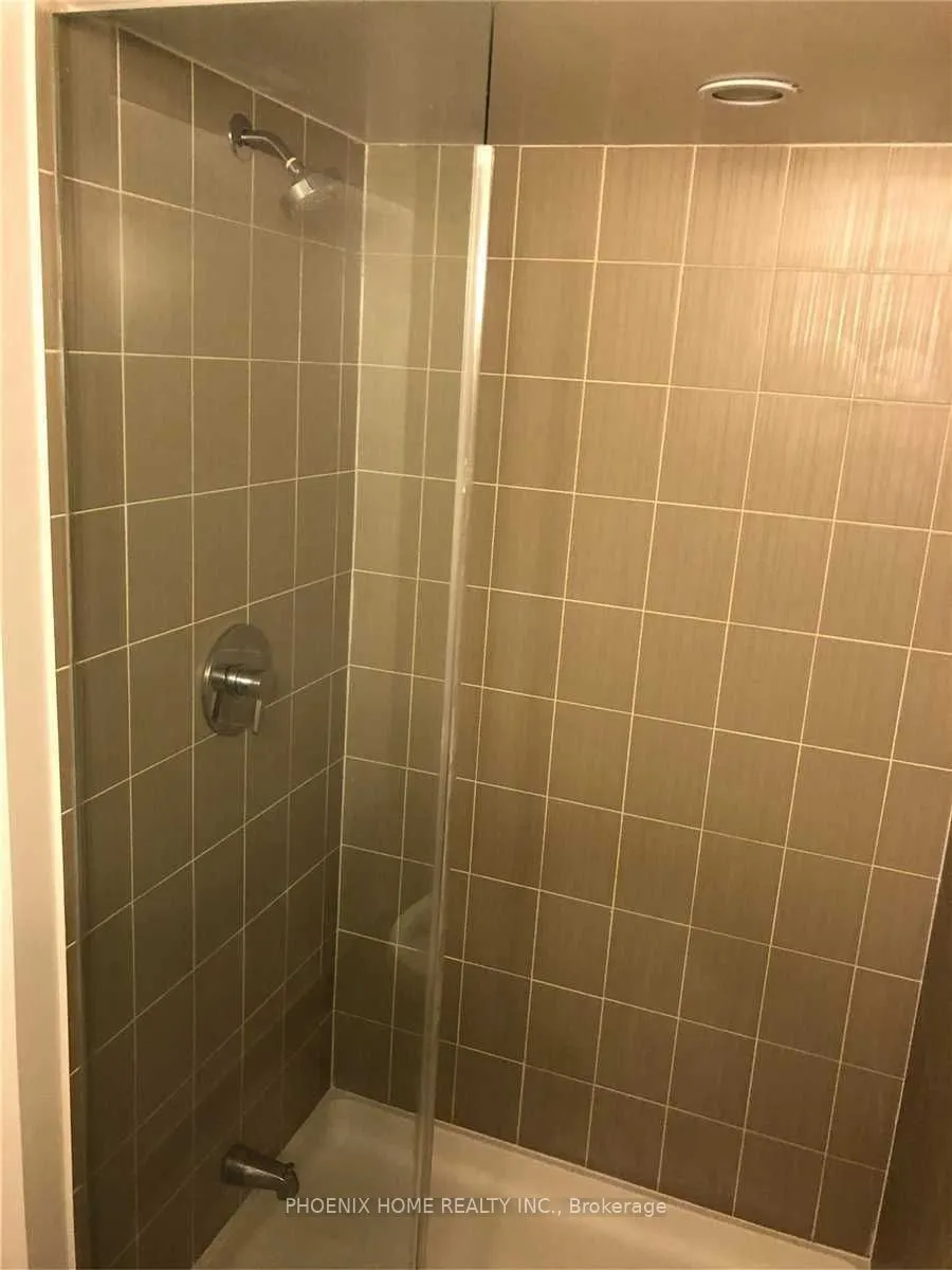 30 Meadowglen Place, #708