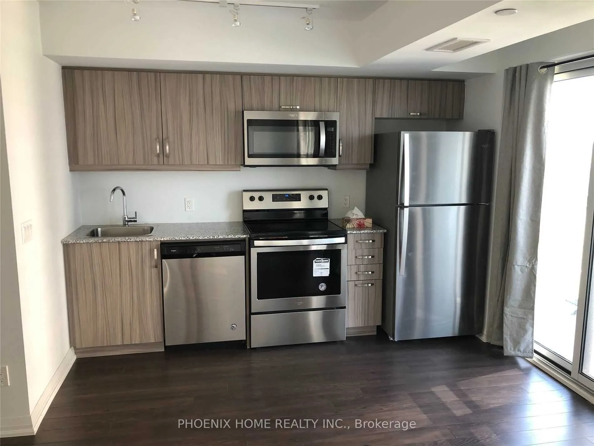 30 Meadowglen Place, #708