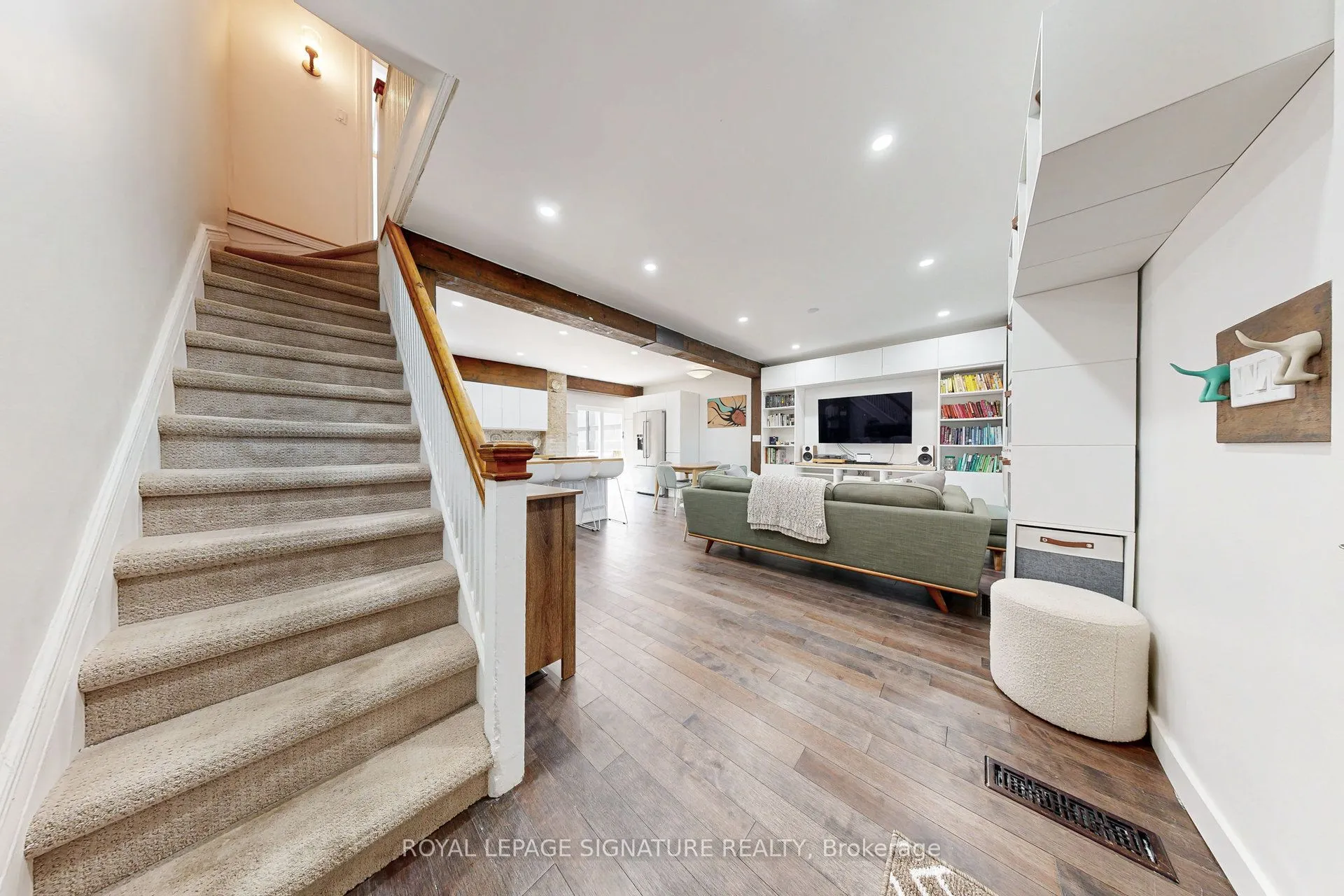 17 Hunter Street