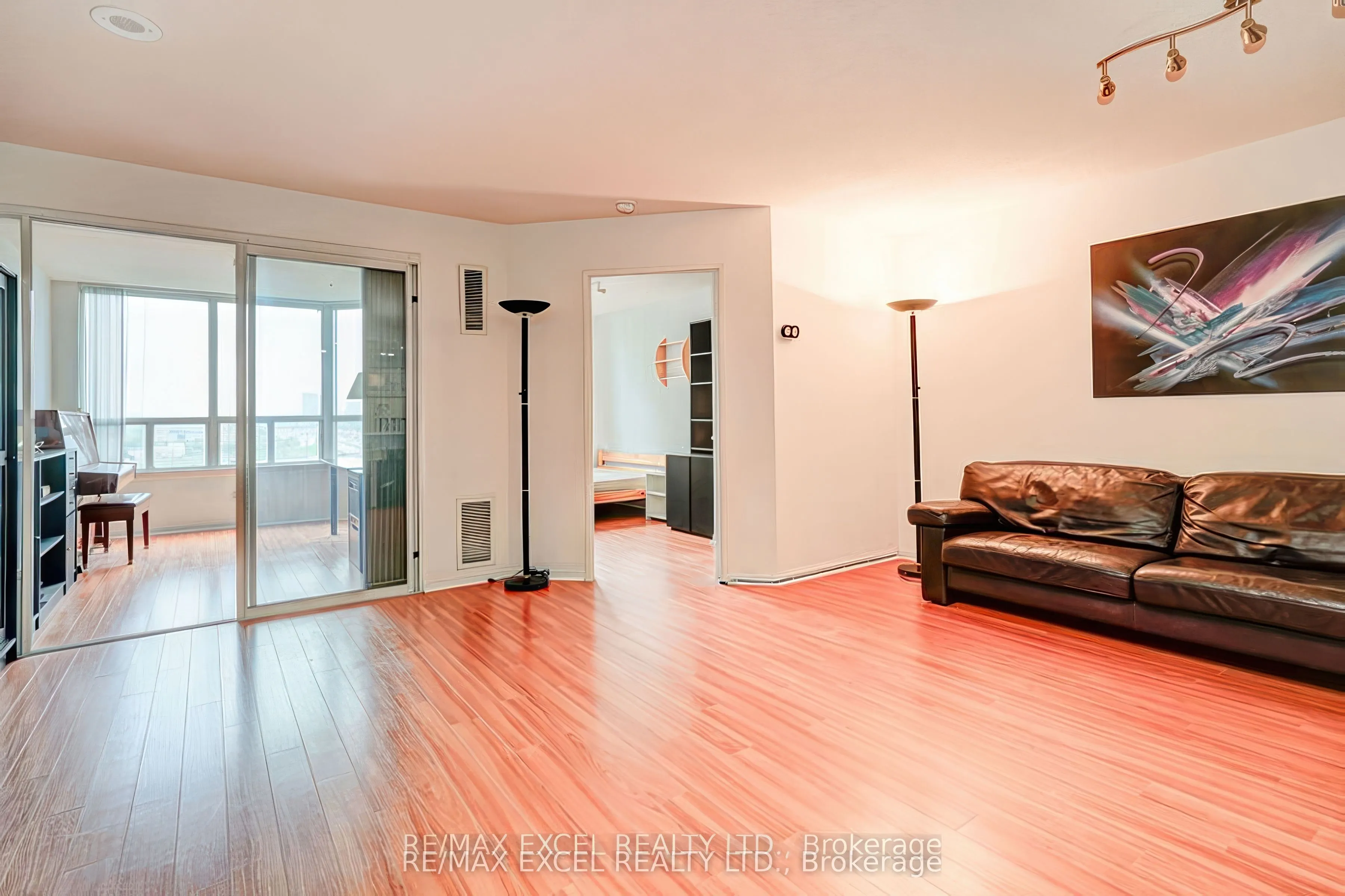 88 Corporate Drive, #1011