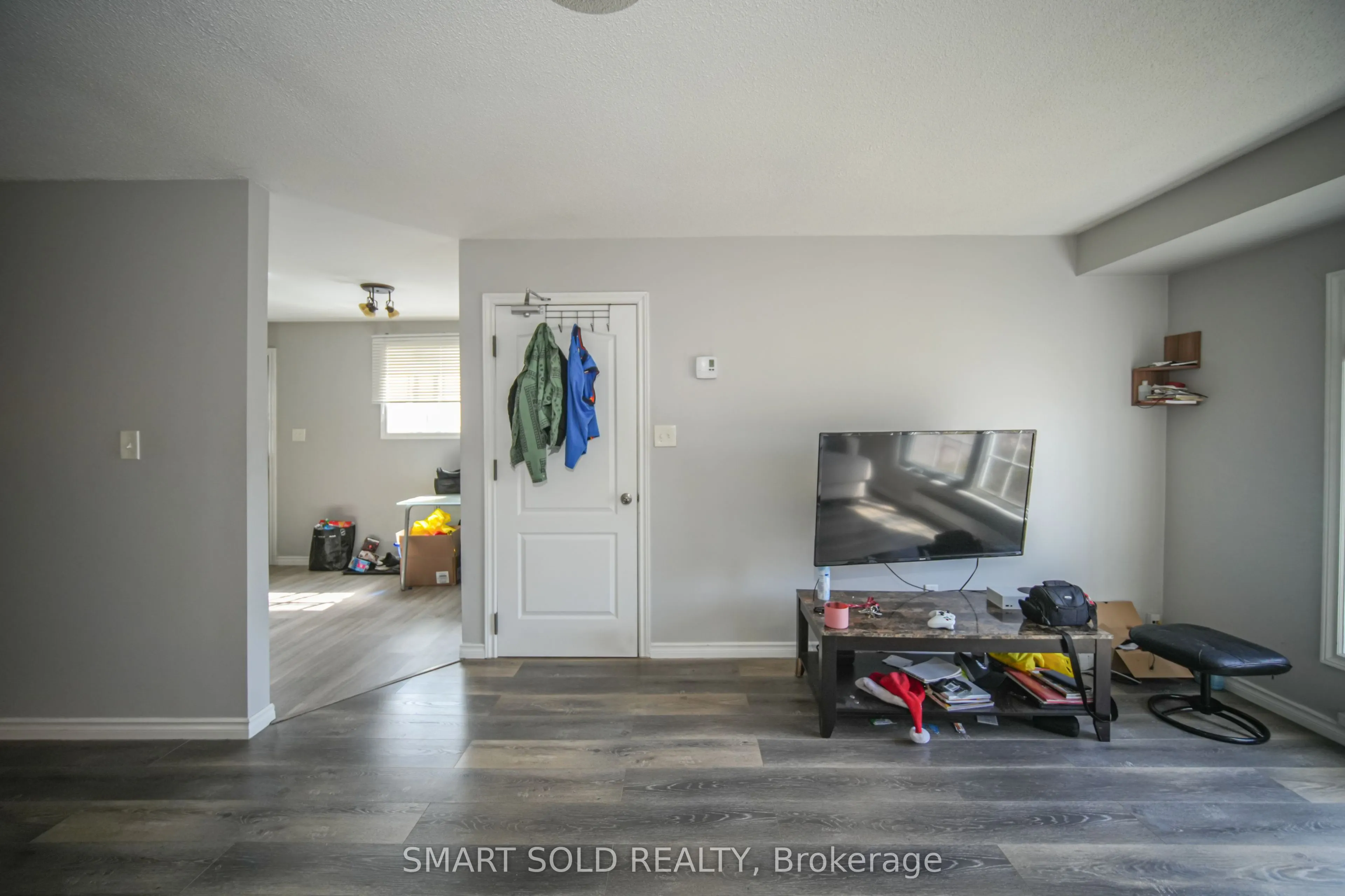 1179 Simcoe Street S
