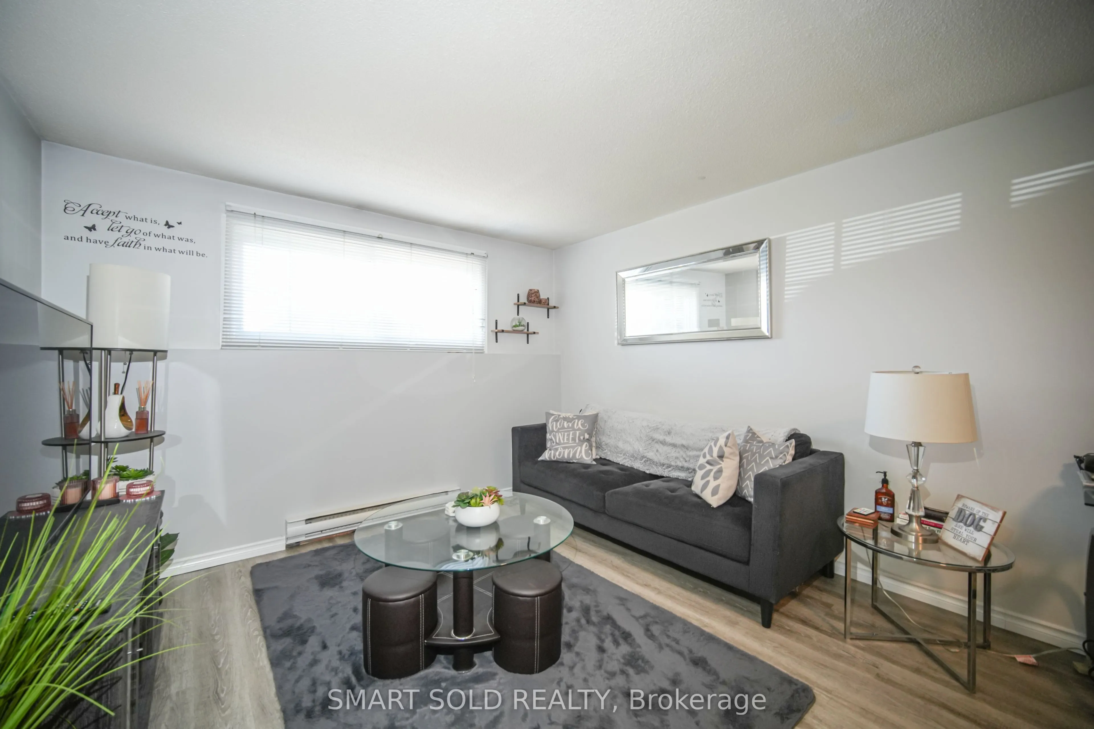 1179 Simcoe Street S