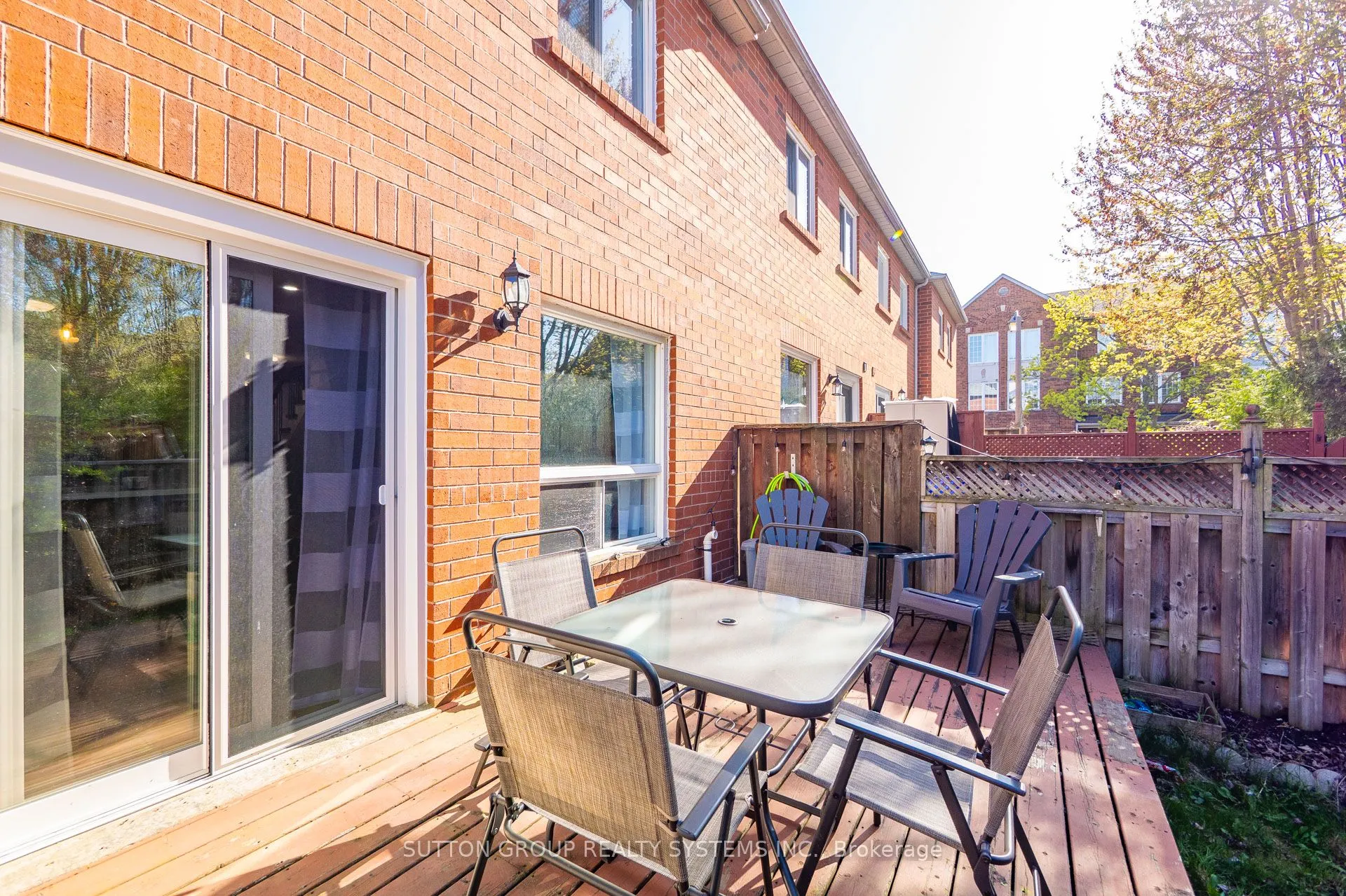 1995 Pine Grove Avenue, #33