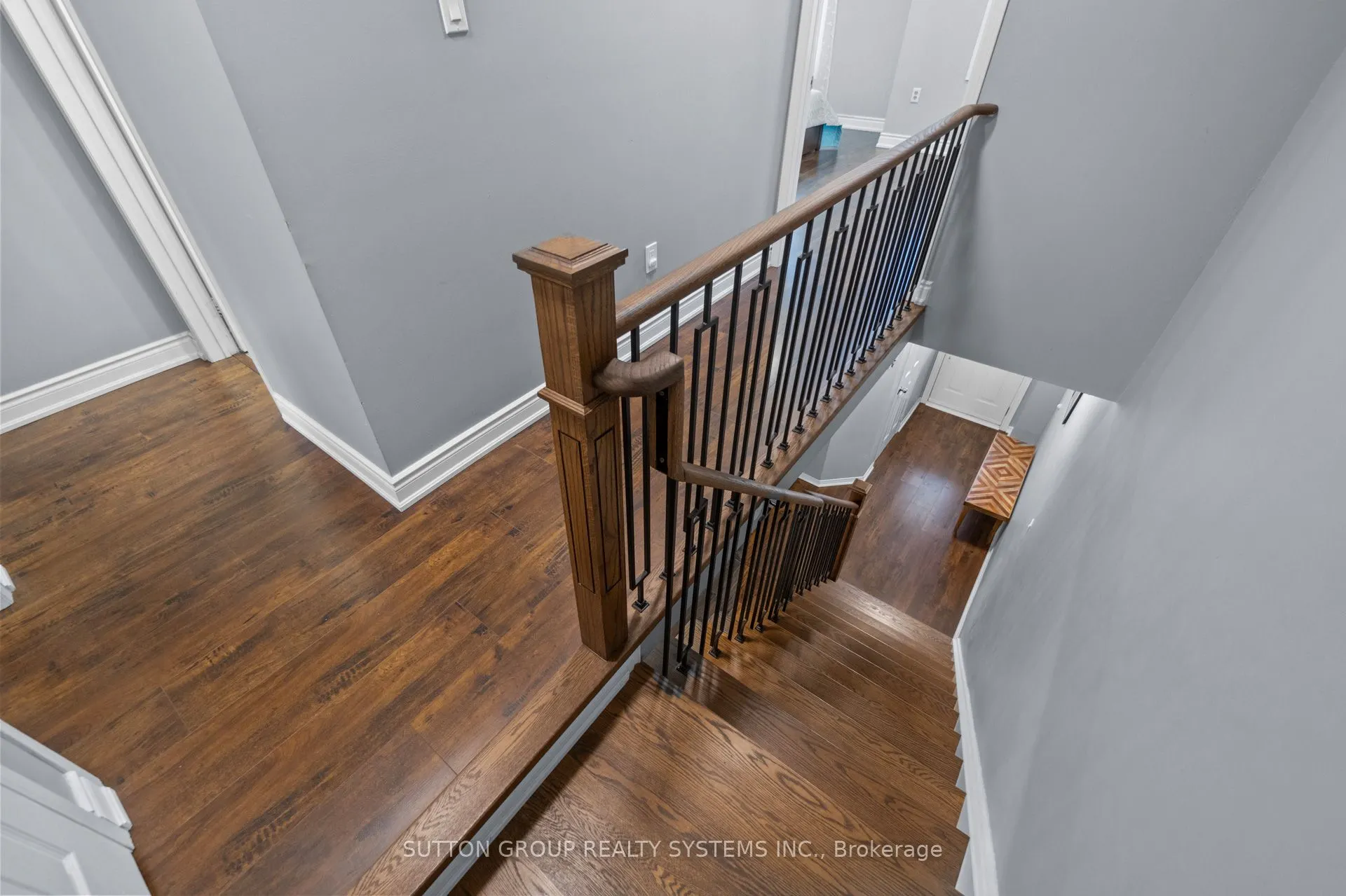 1995 Pine Grove Avenue, #33