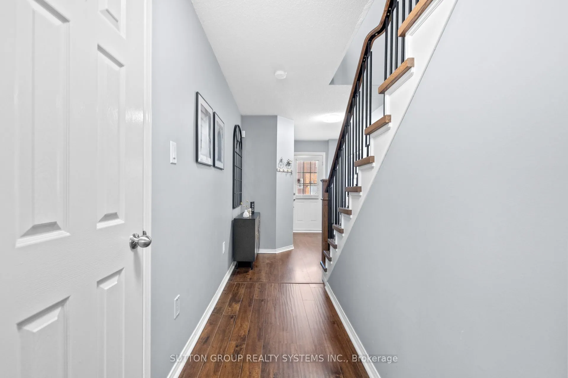 1995 Pine Grove Avenue, #33