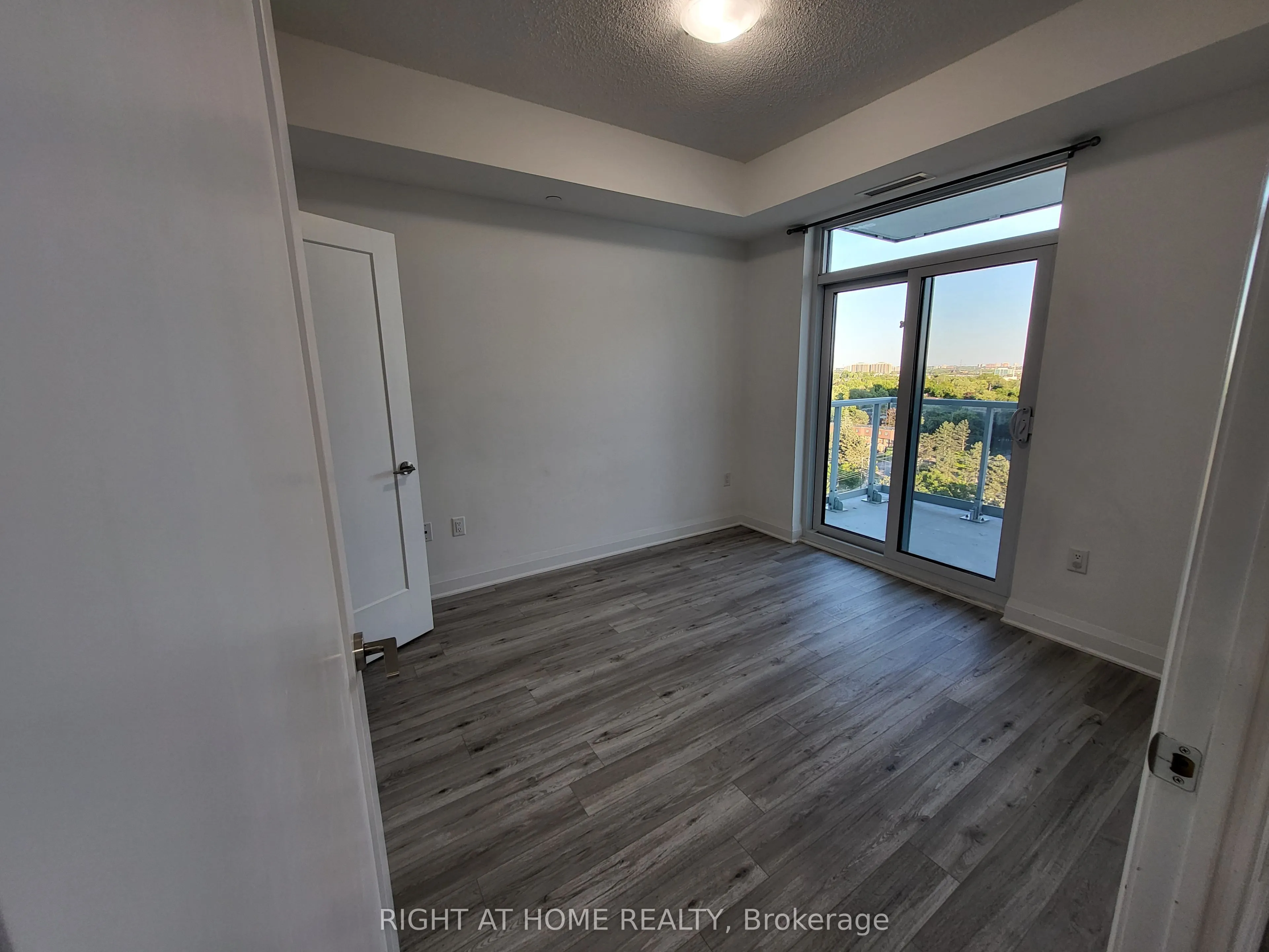 3220 Sheppard Avenue E, #1008