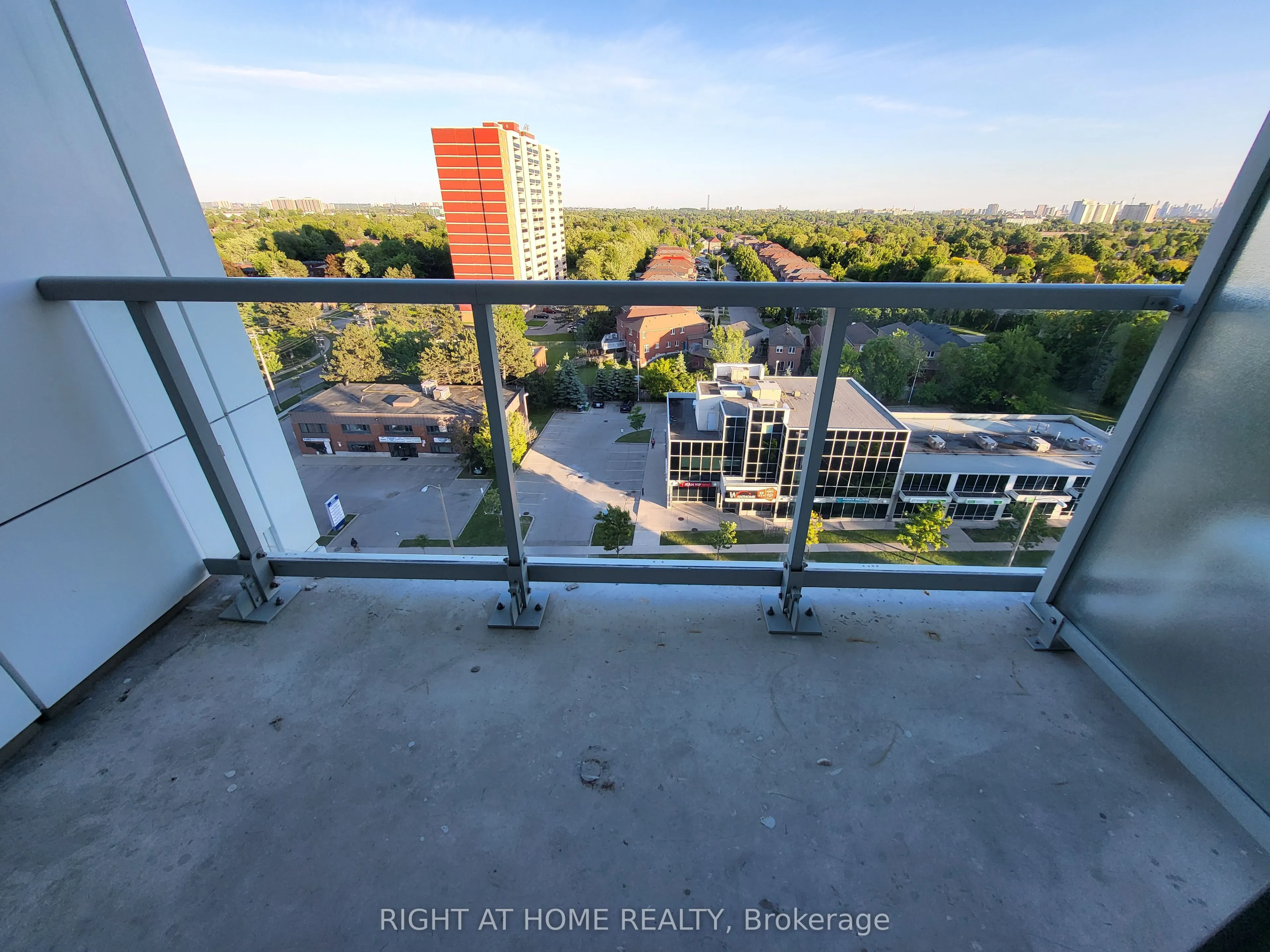 3220 Sheppard Avenue E, #1008