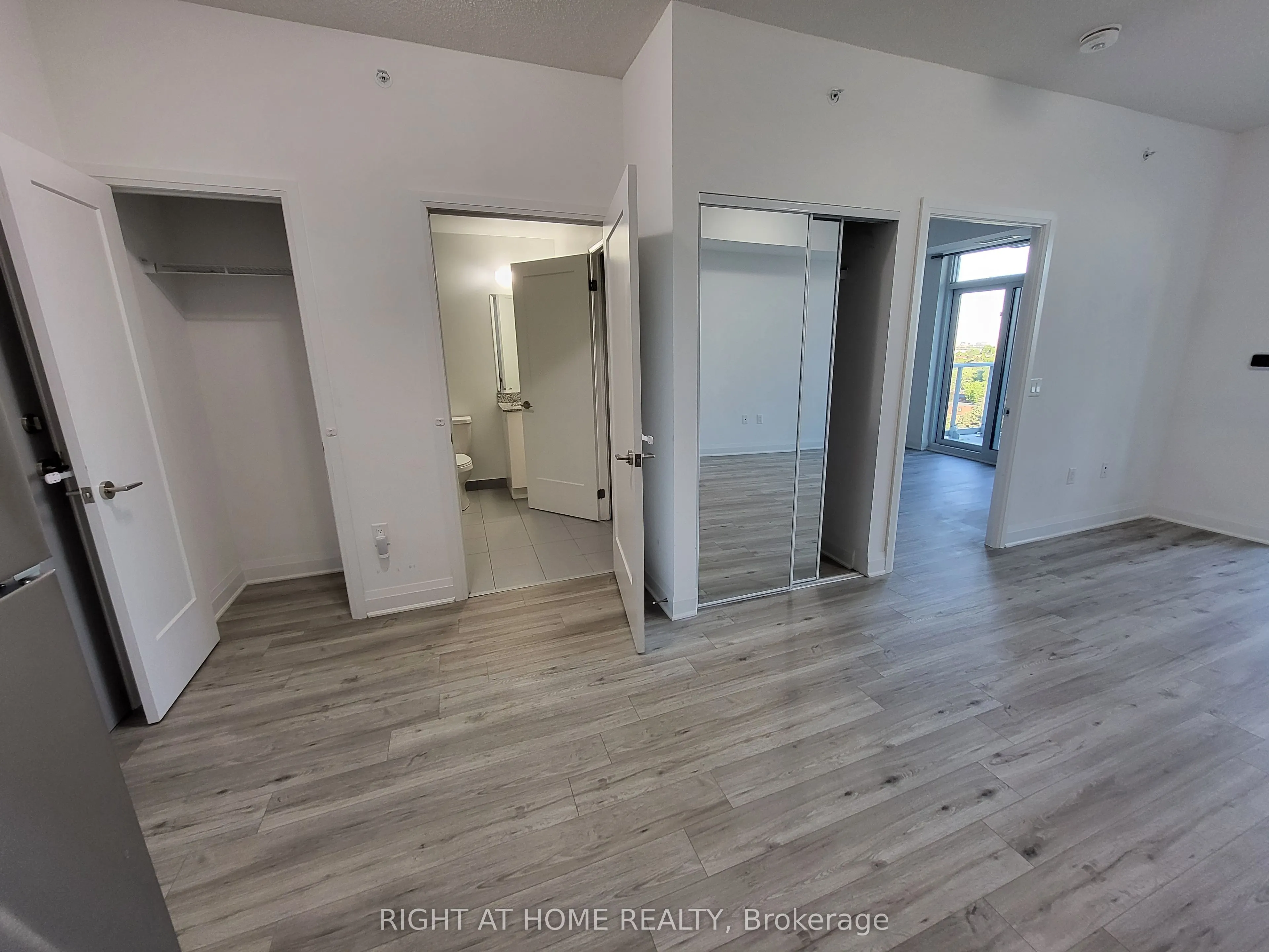 3220 Sheppard Avenue E, #1008