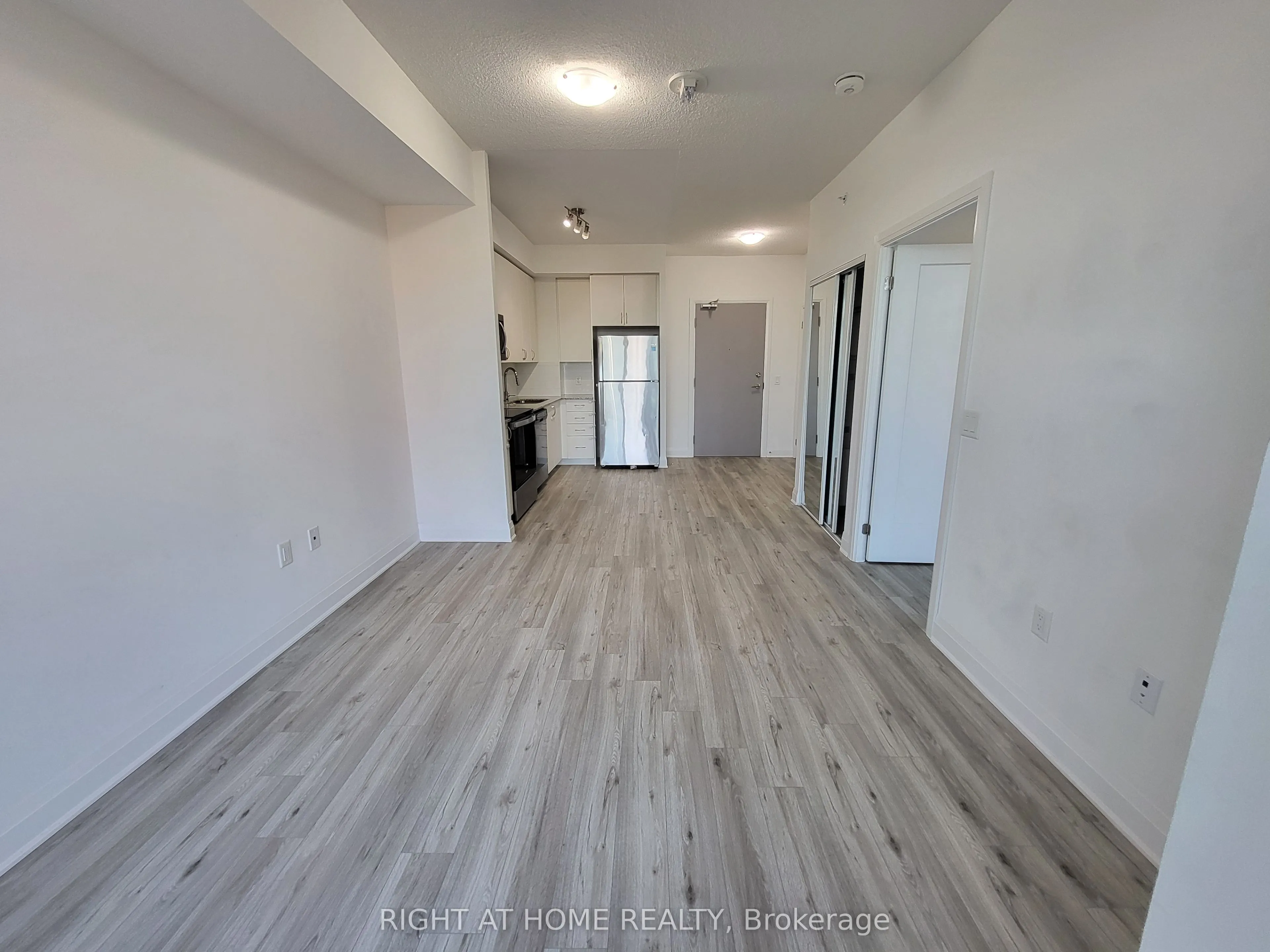 3220 Sheppard Avenue E, #1008