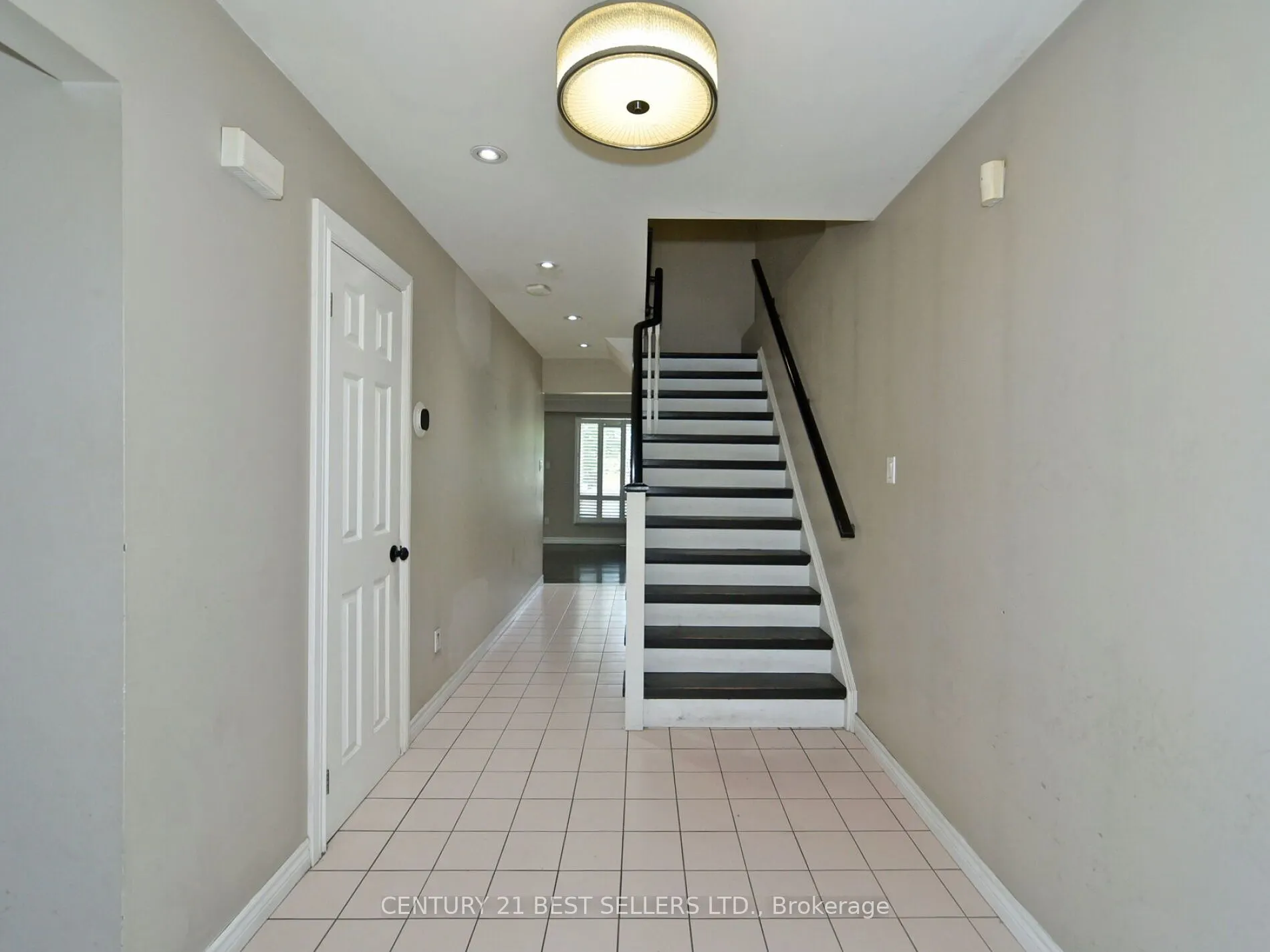 48 Marrakesh Drive