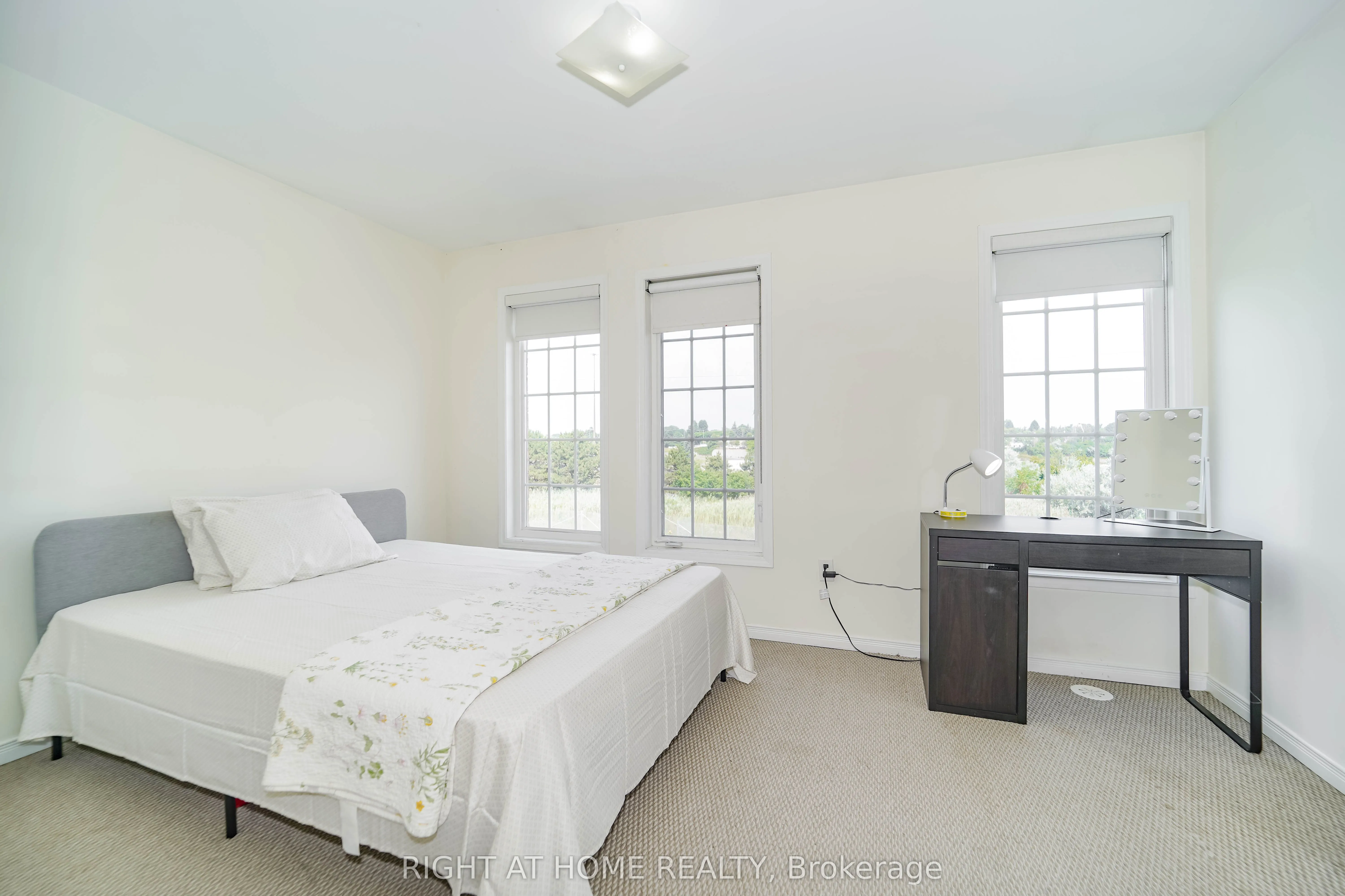 33 Island Road, #6