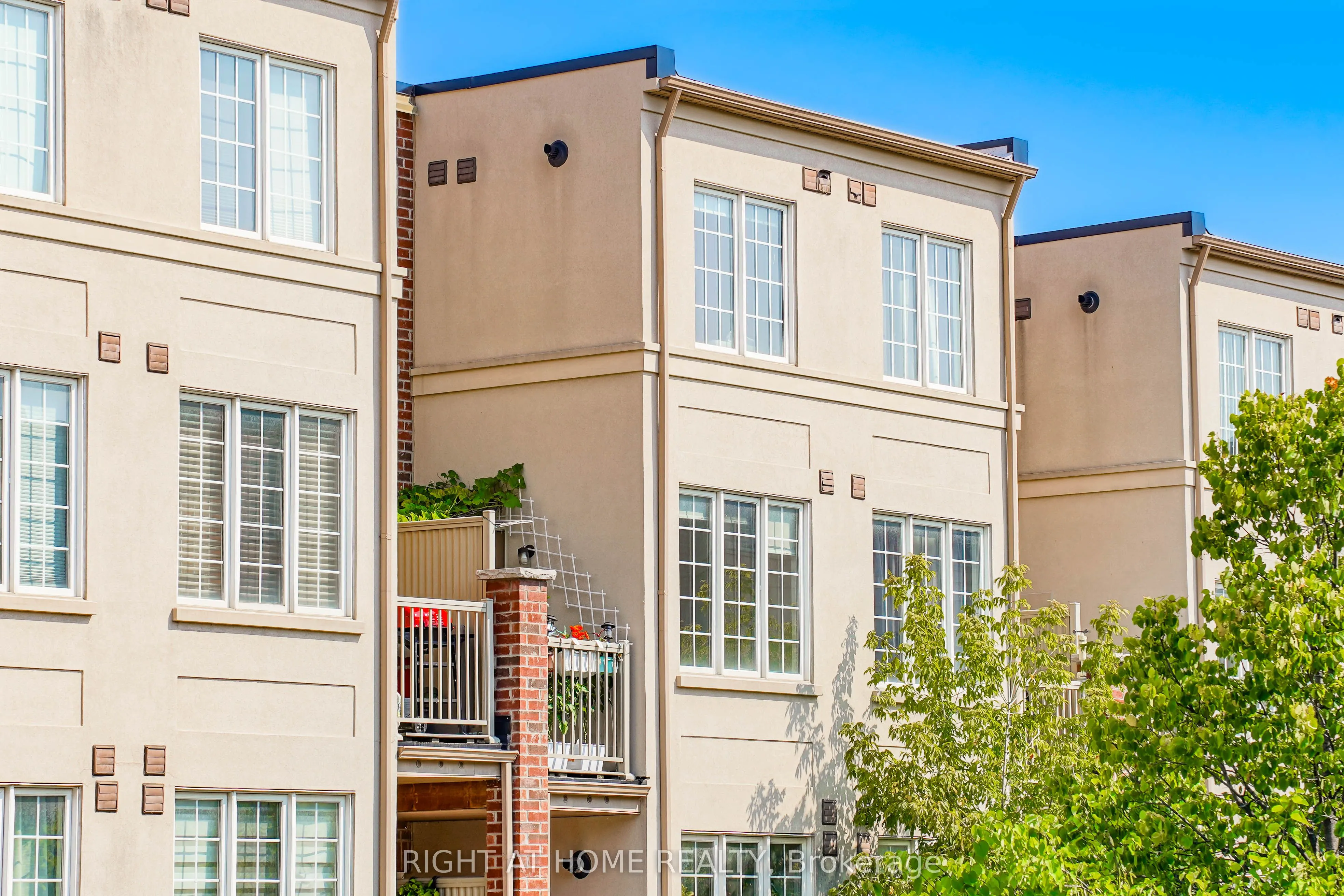 33 Island Road, #6