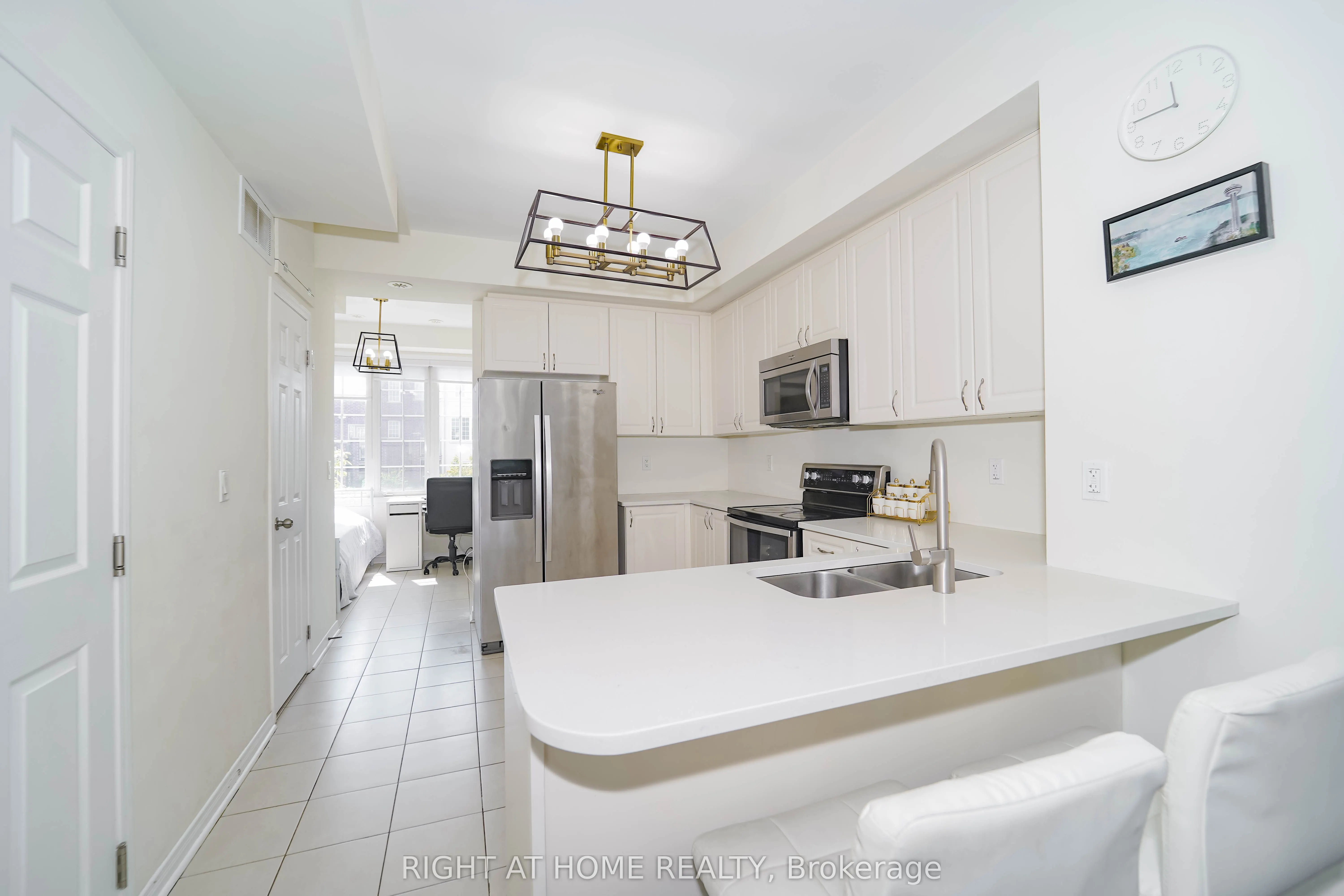 33 Island Road, #6