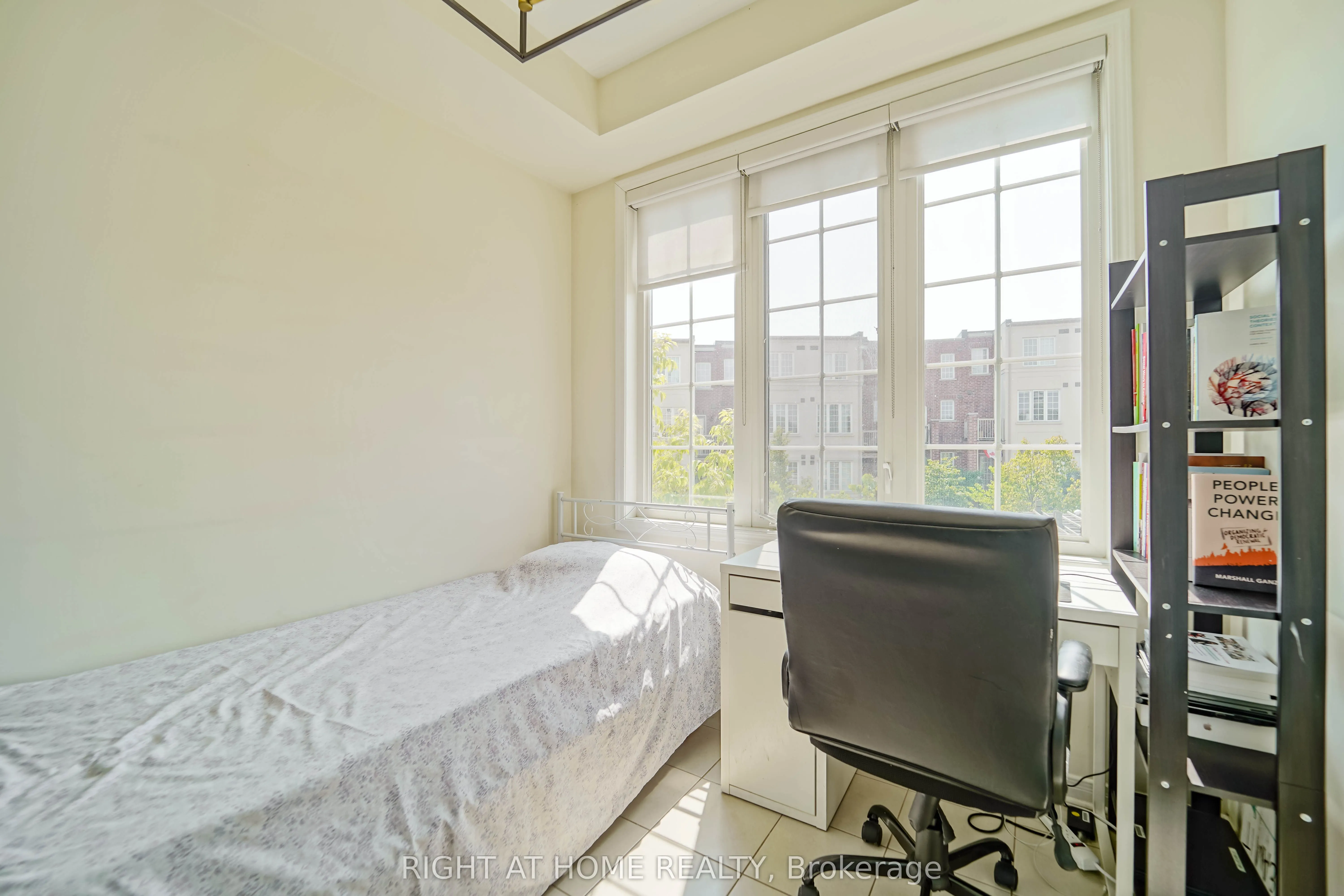 33 Island Road, #6