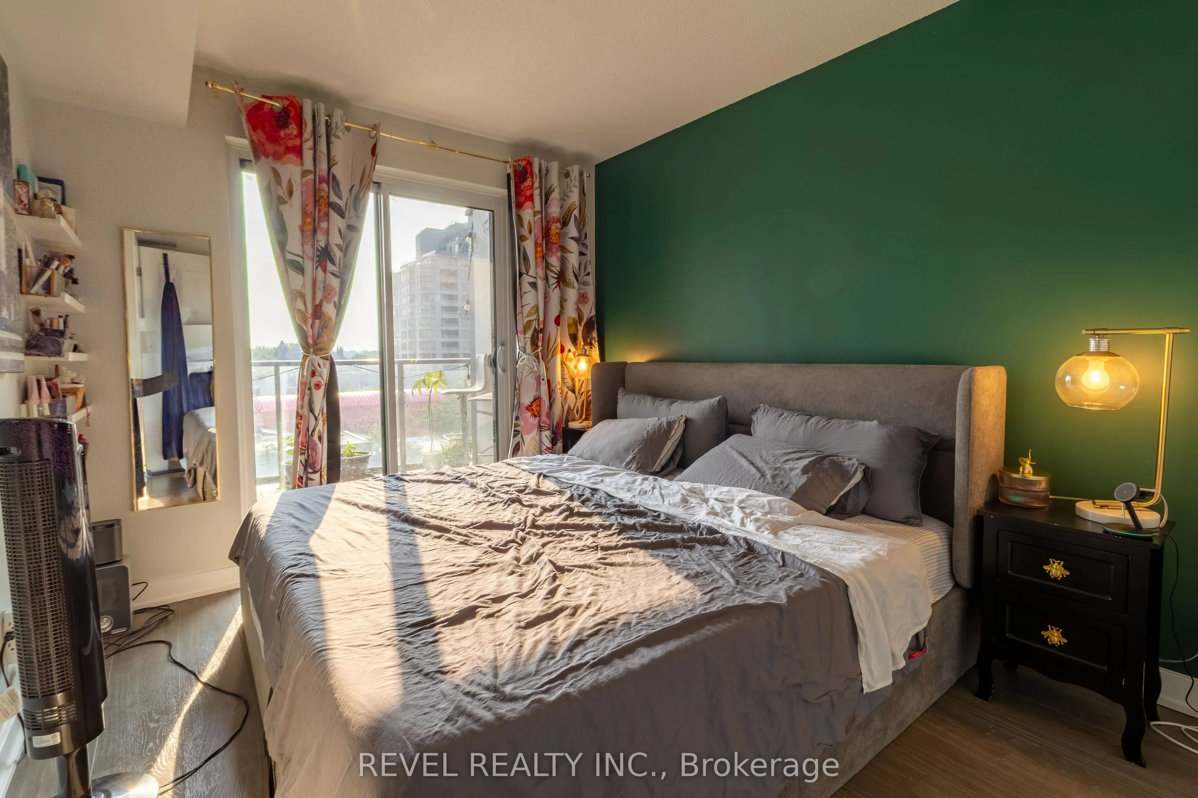 185 Bonis Avenue, #510