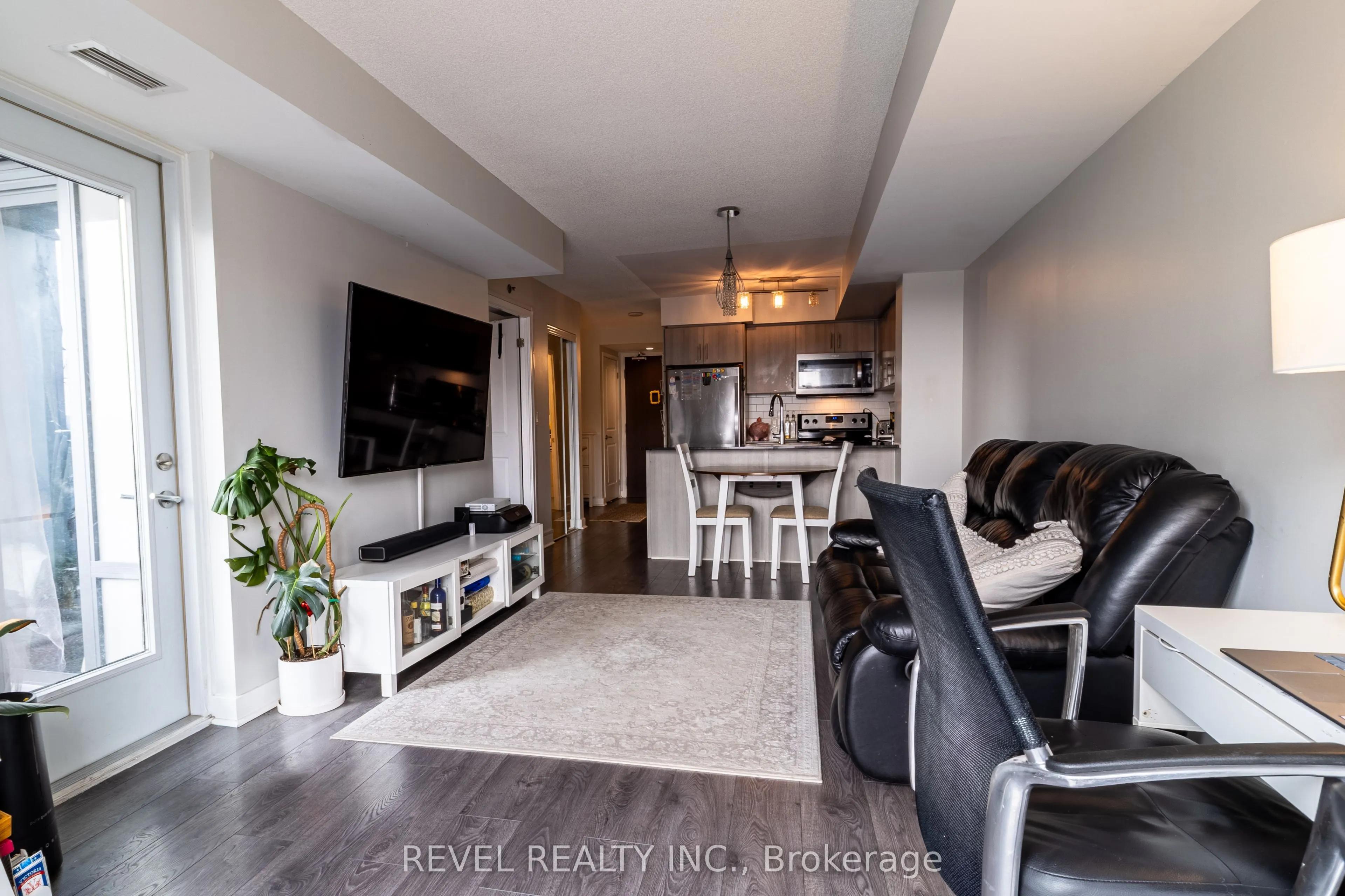 185 Bonis Avenue, #510