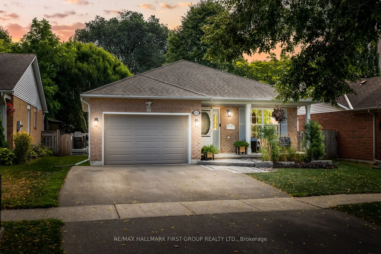 127 Rhonda Boulevard