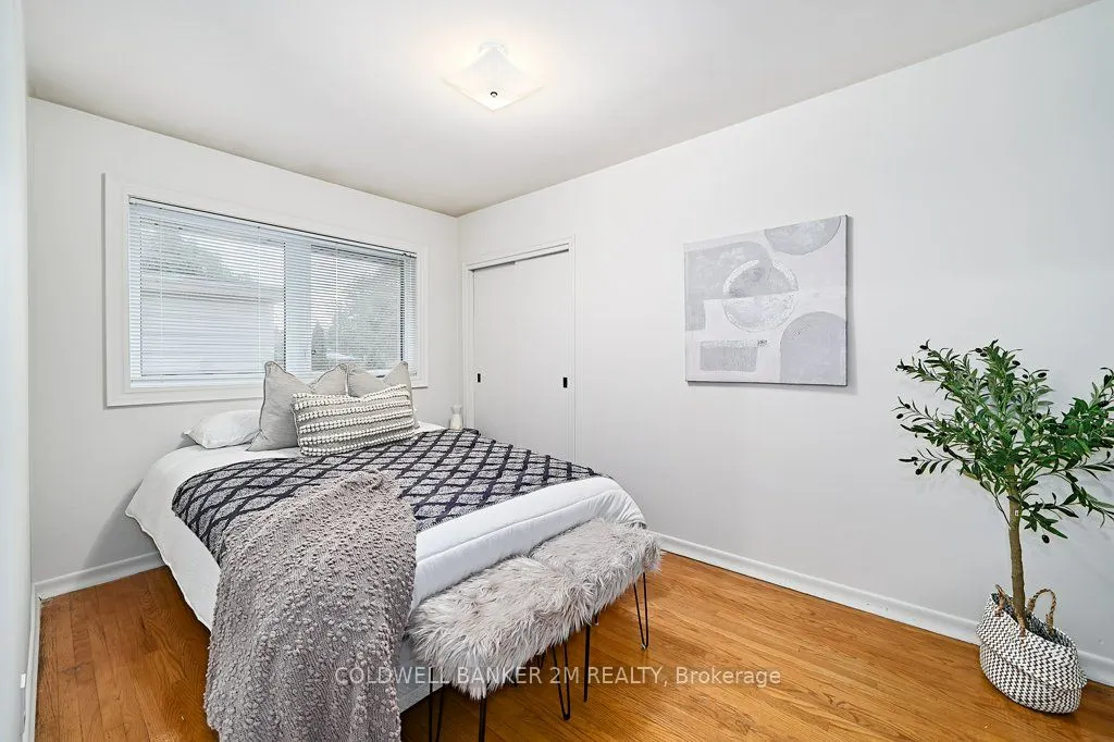 41 Roosevelt Avenue