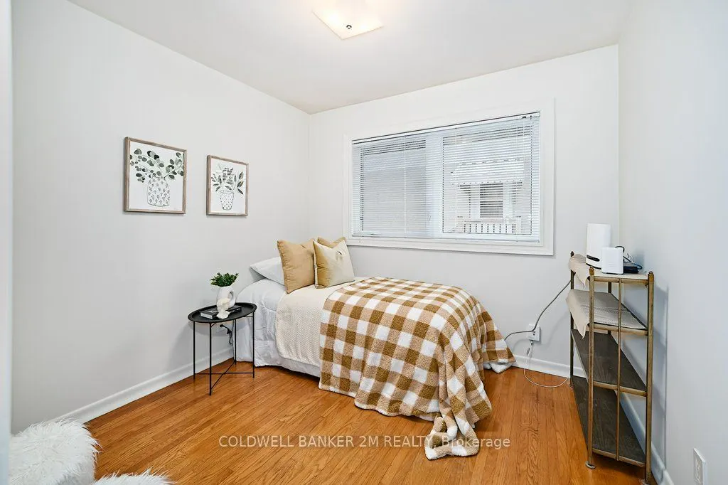 41 Roosevelt Avenue