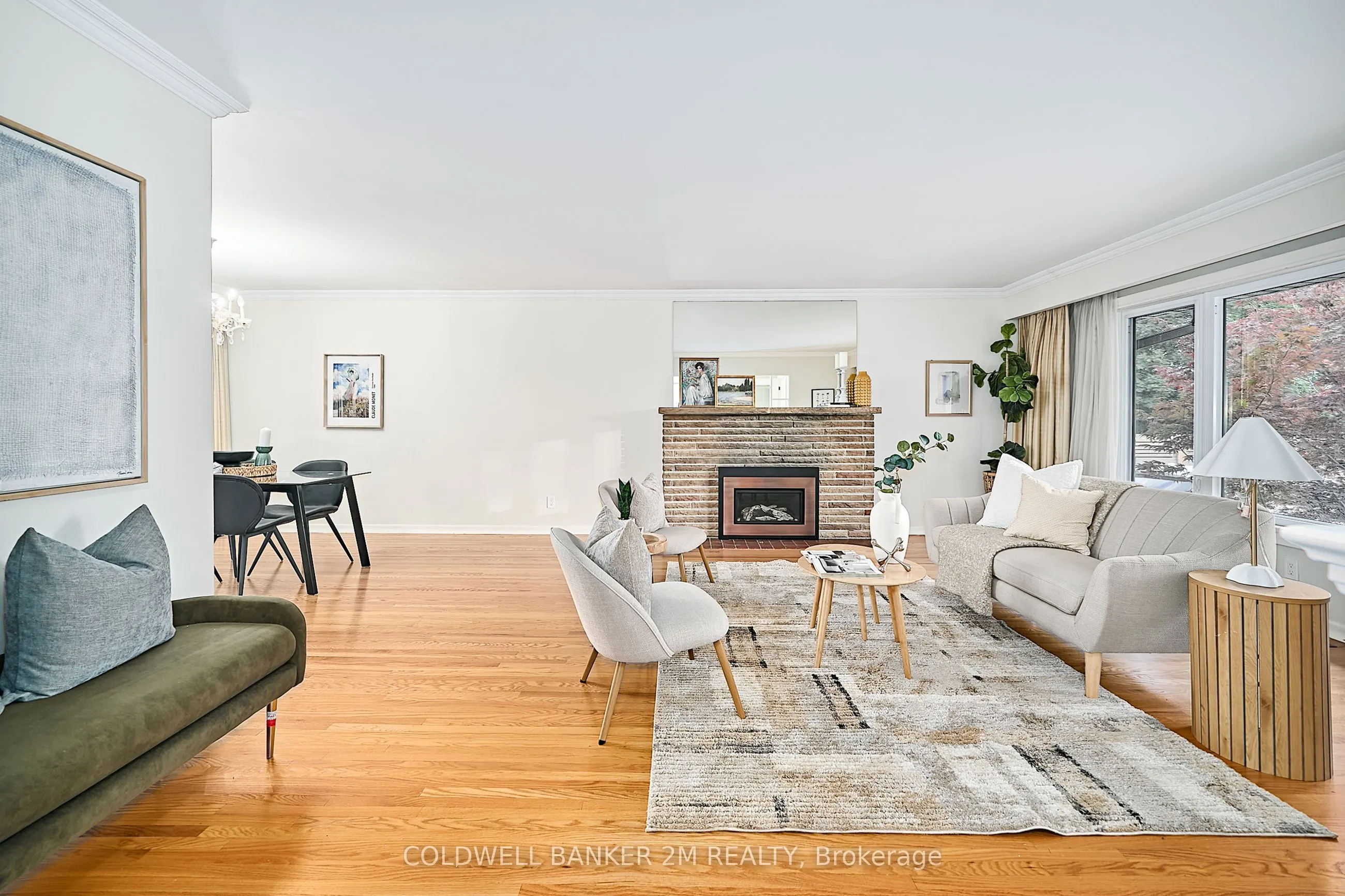 41 Roosevelt Avenue
