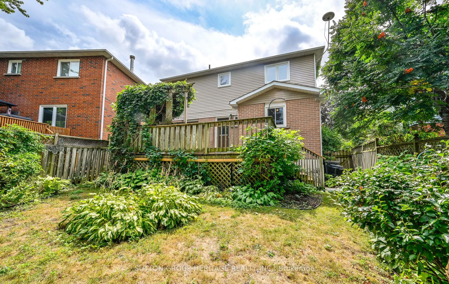 10 Plowman Drive