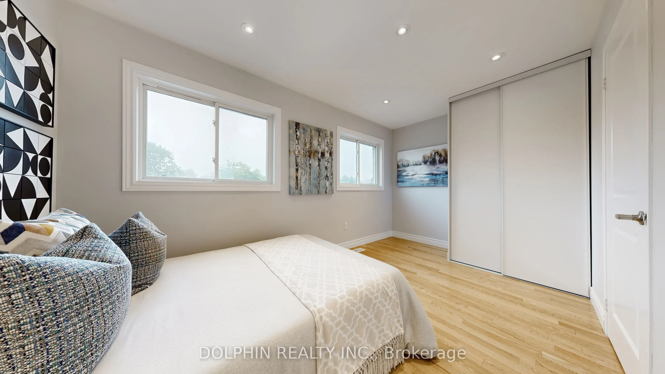 27 Carle Crescent