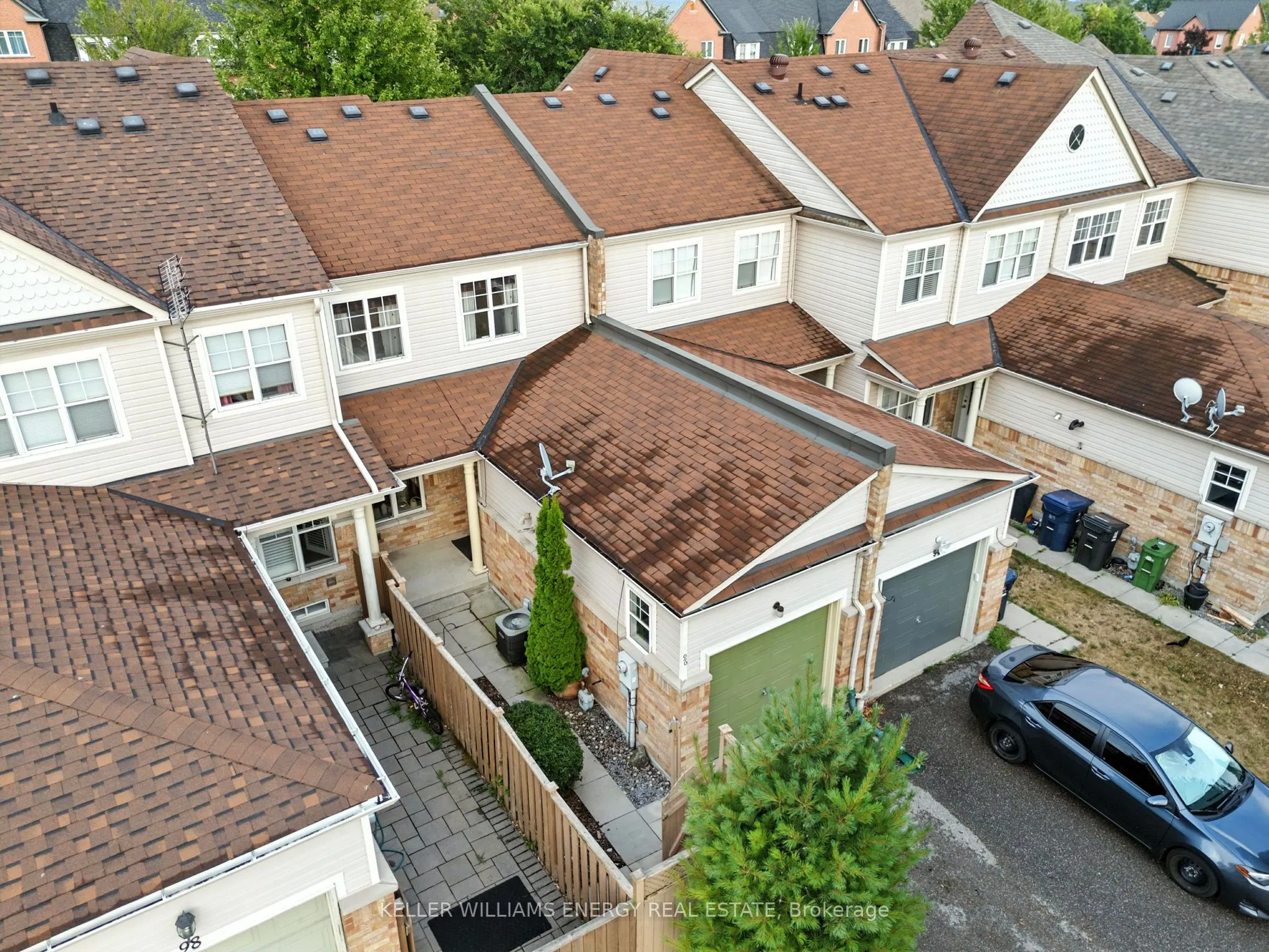96 Port Union Road