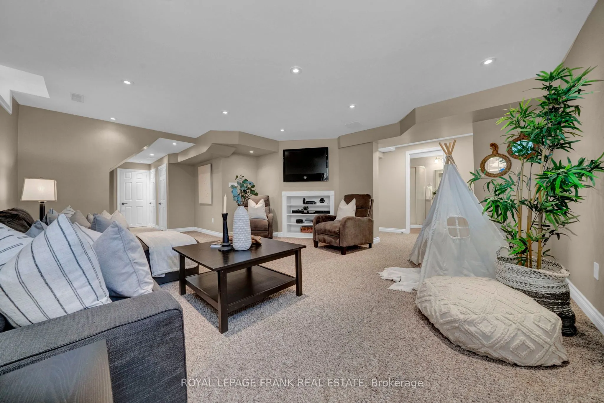 22 Osgoode Gate